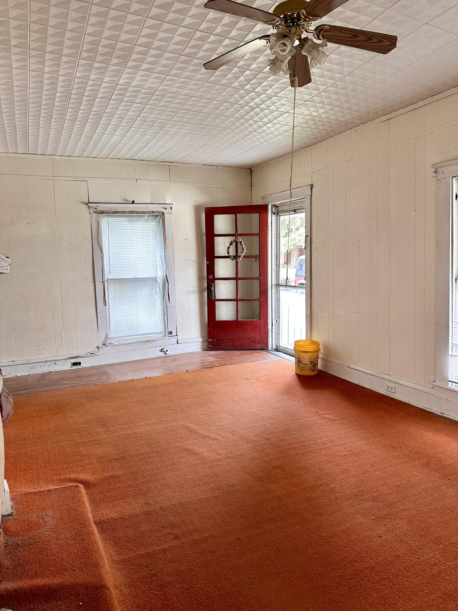 459 N Broadway Property Photo 13