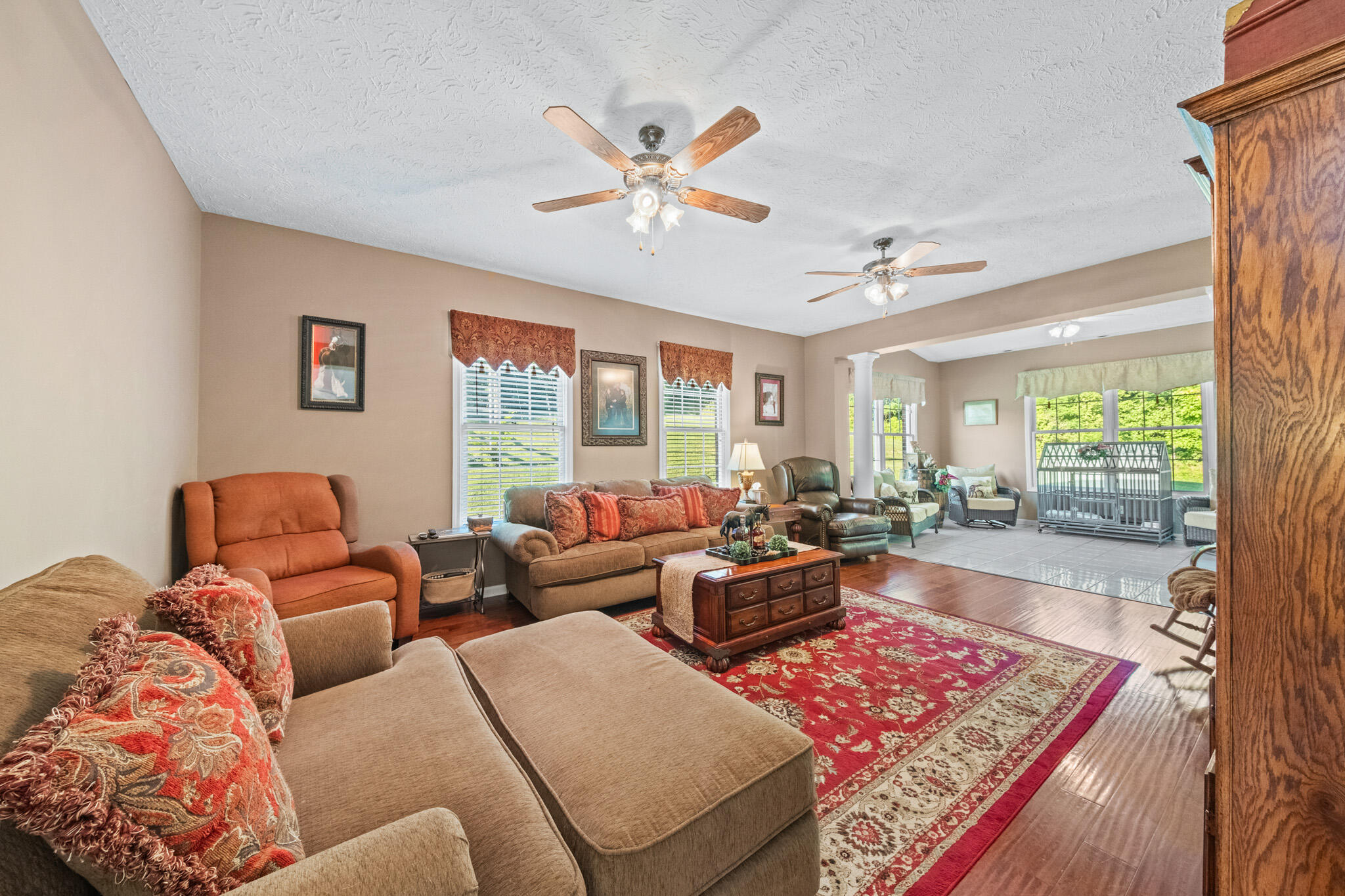 287 Chapel Hollow Property Photo 8