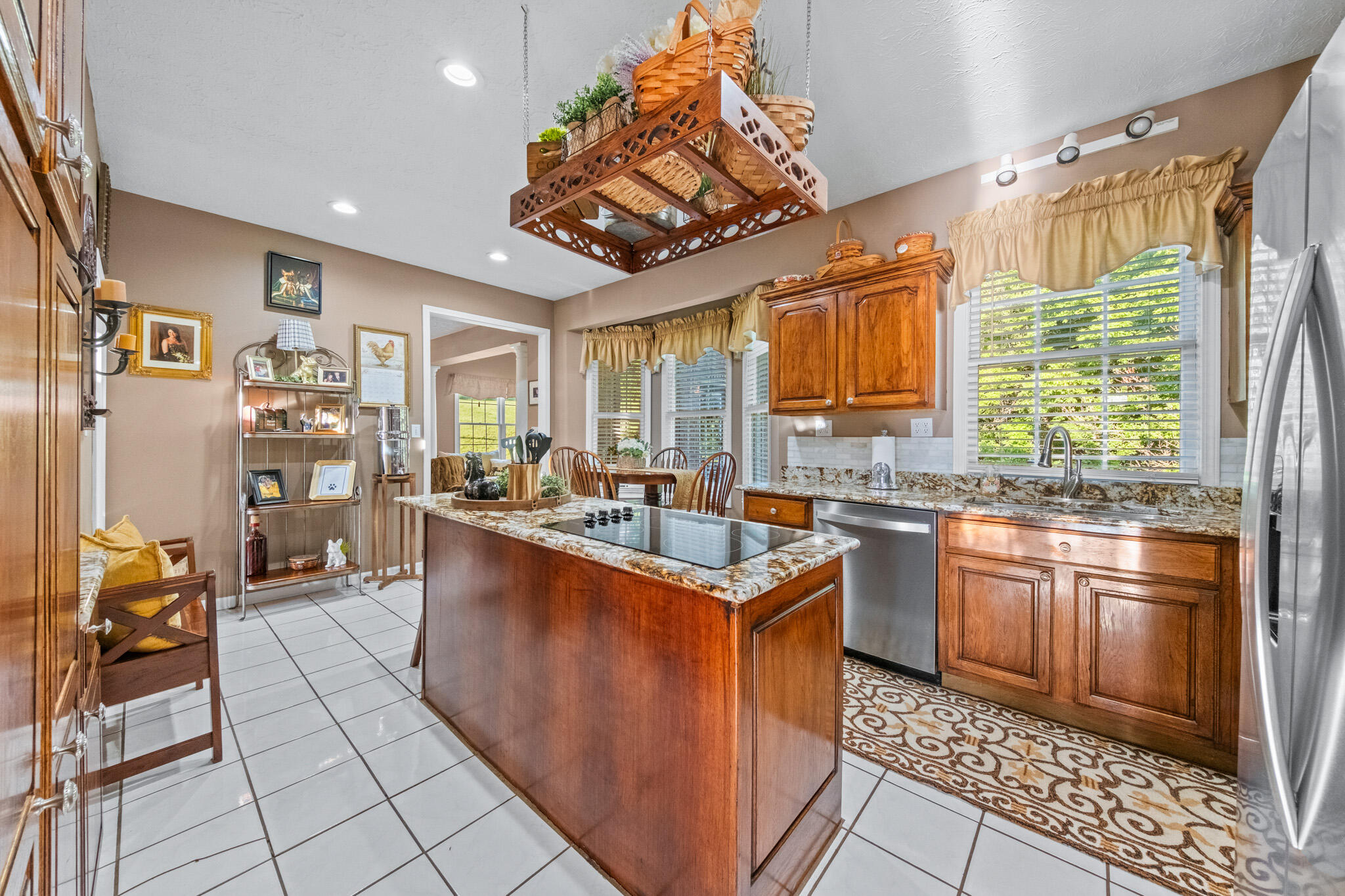 287 Chapel Hollow Property Photo 16
