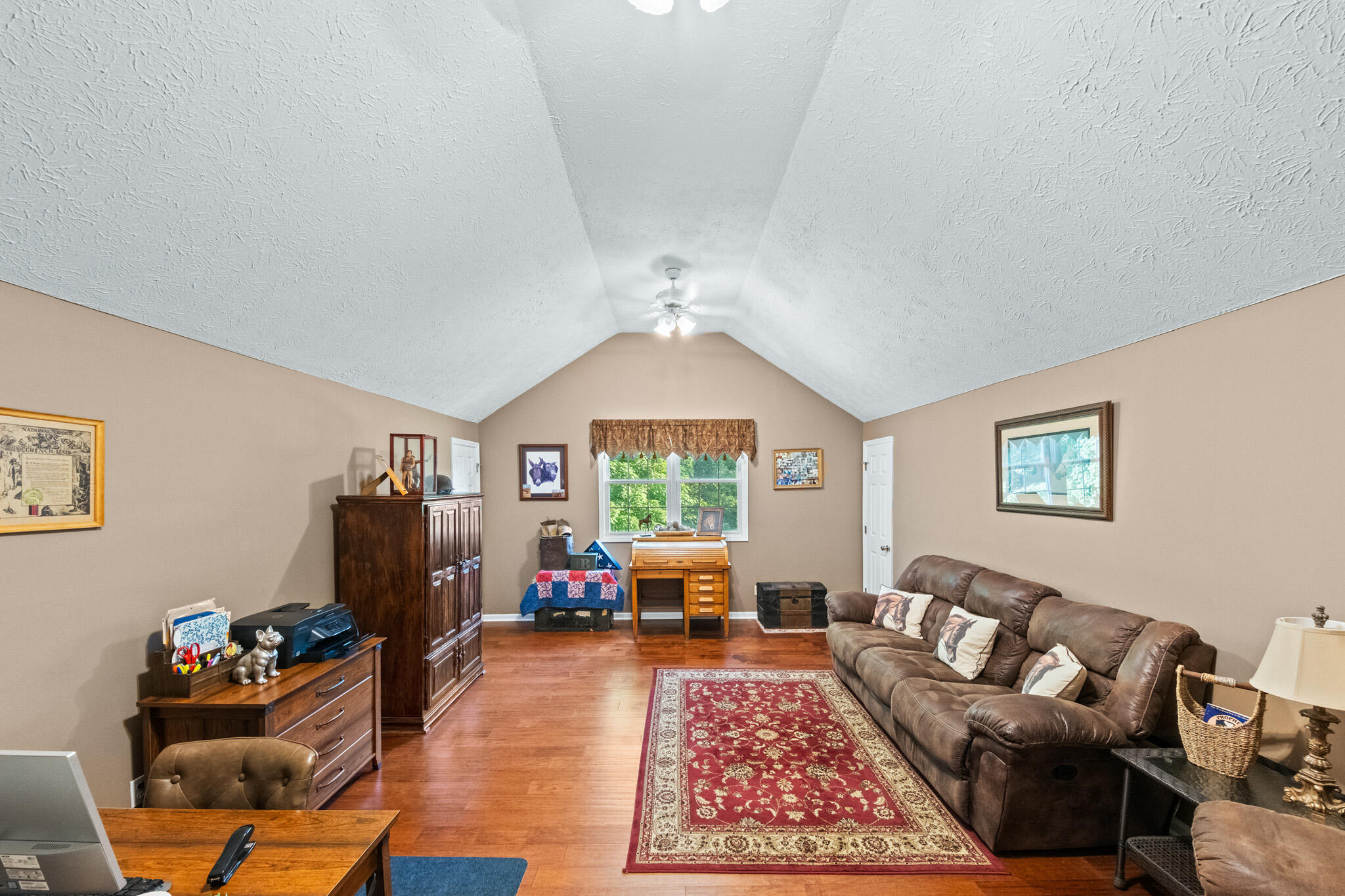 287 Chapel Hollow Property Photo 35