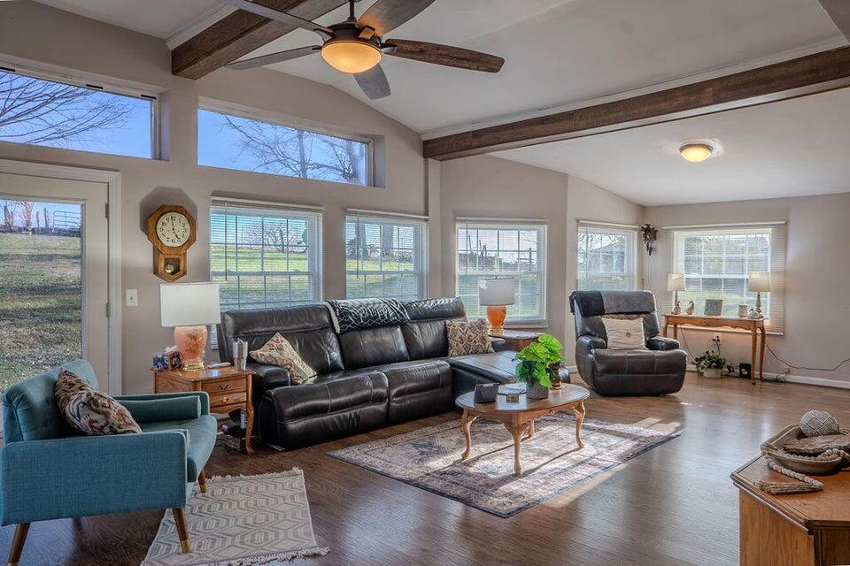 10405 Ky-52 Property Photo 17