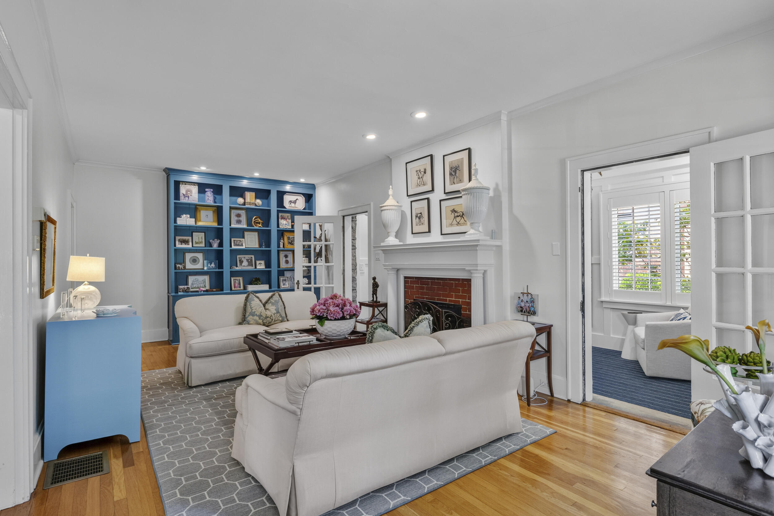 229 Kingsway Drive Property Photo 10