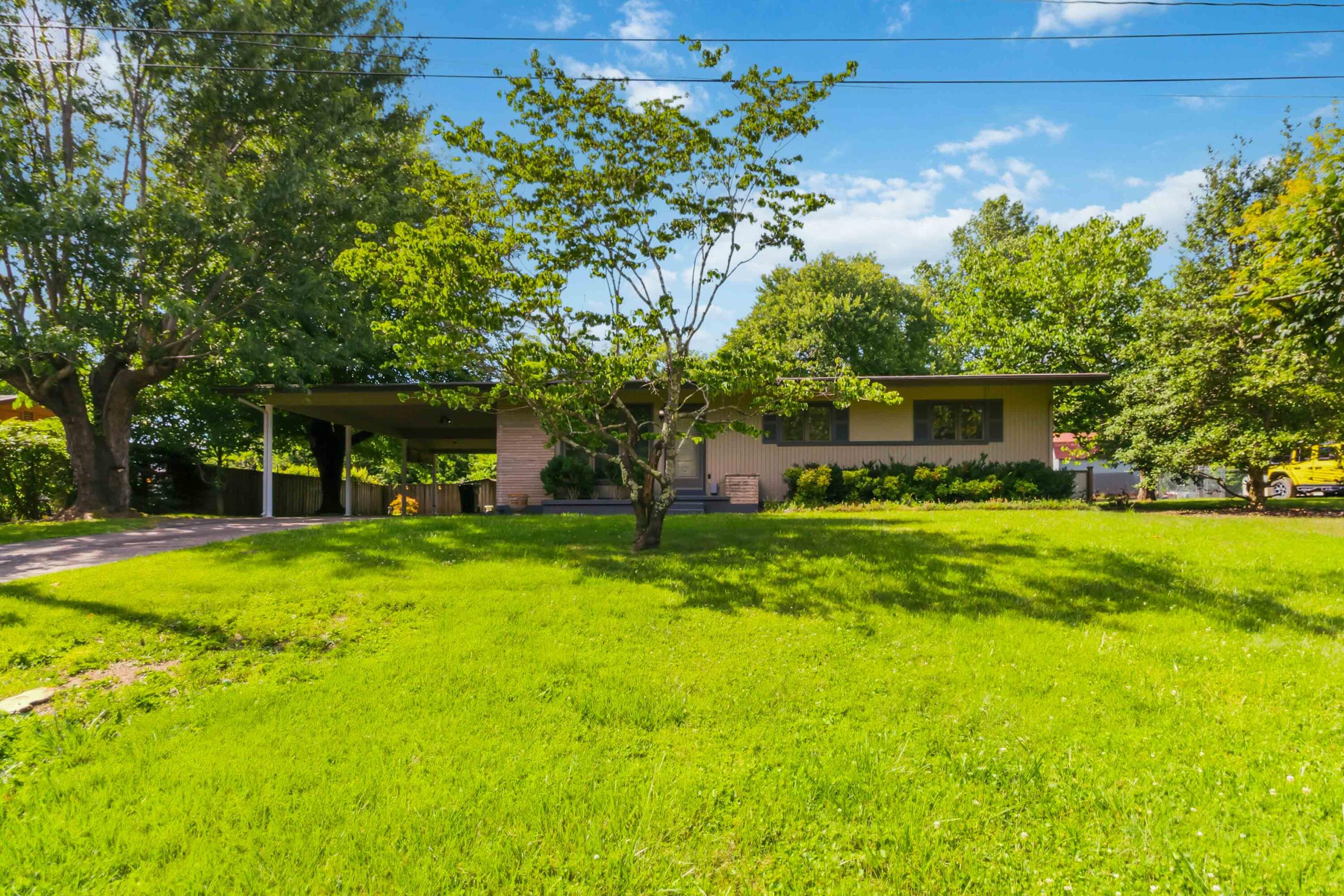 31 Garland Avenue Property Photo 3