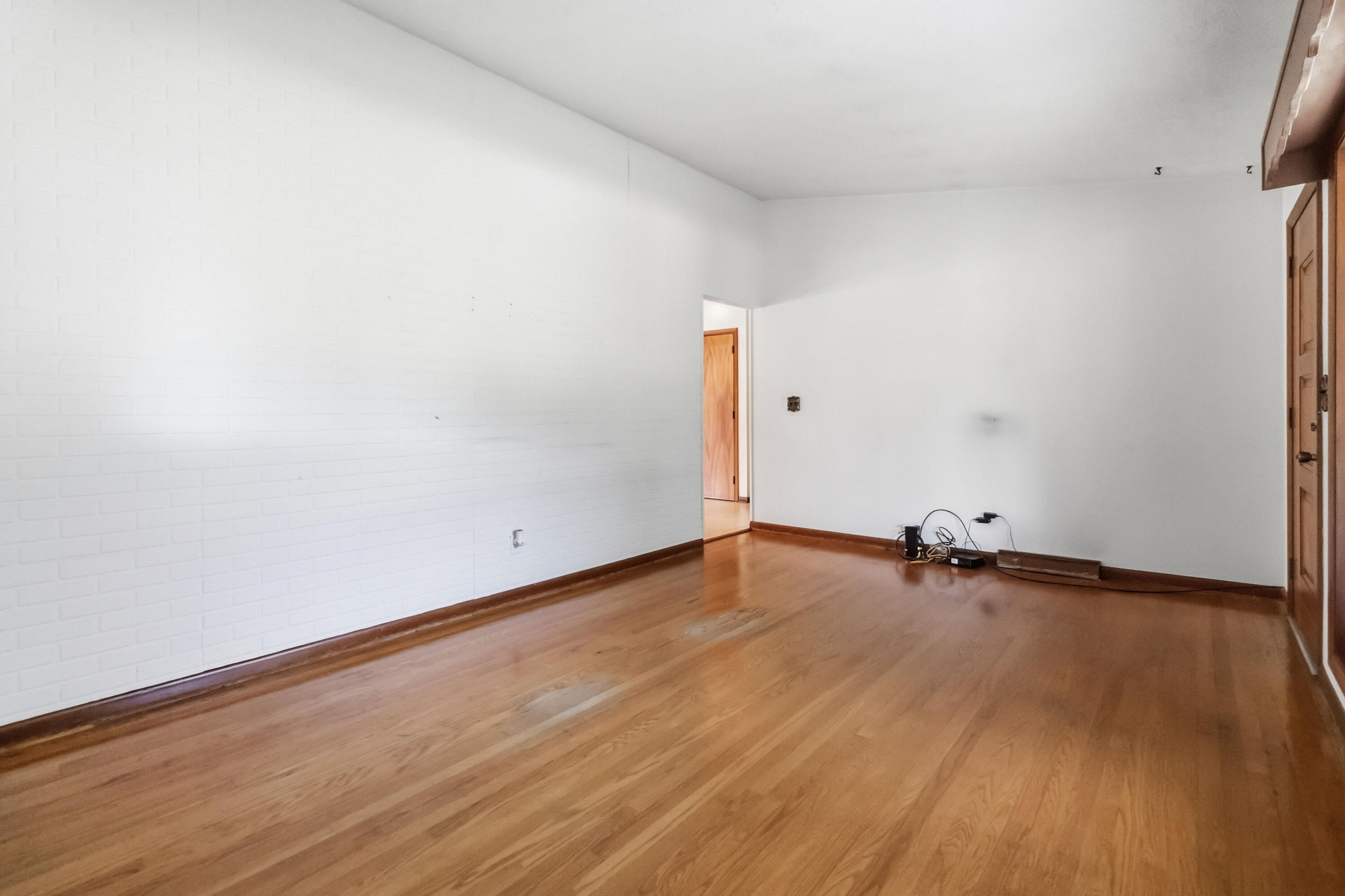 31 Garland Avenue Property Photo 7
