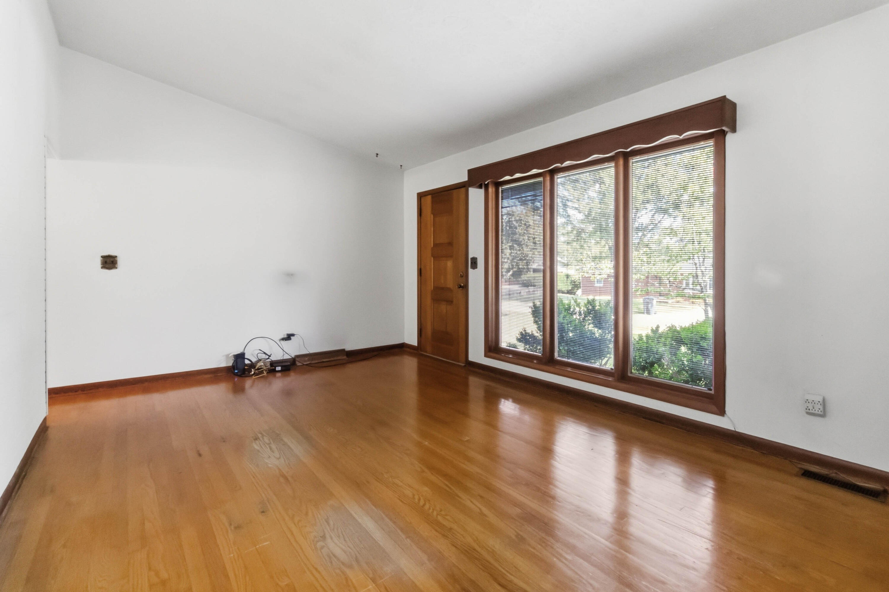 31 Garland Avenue Property Photo 8