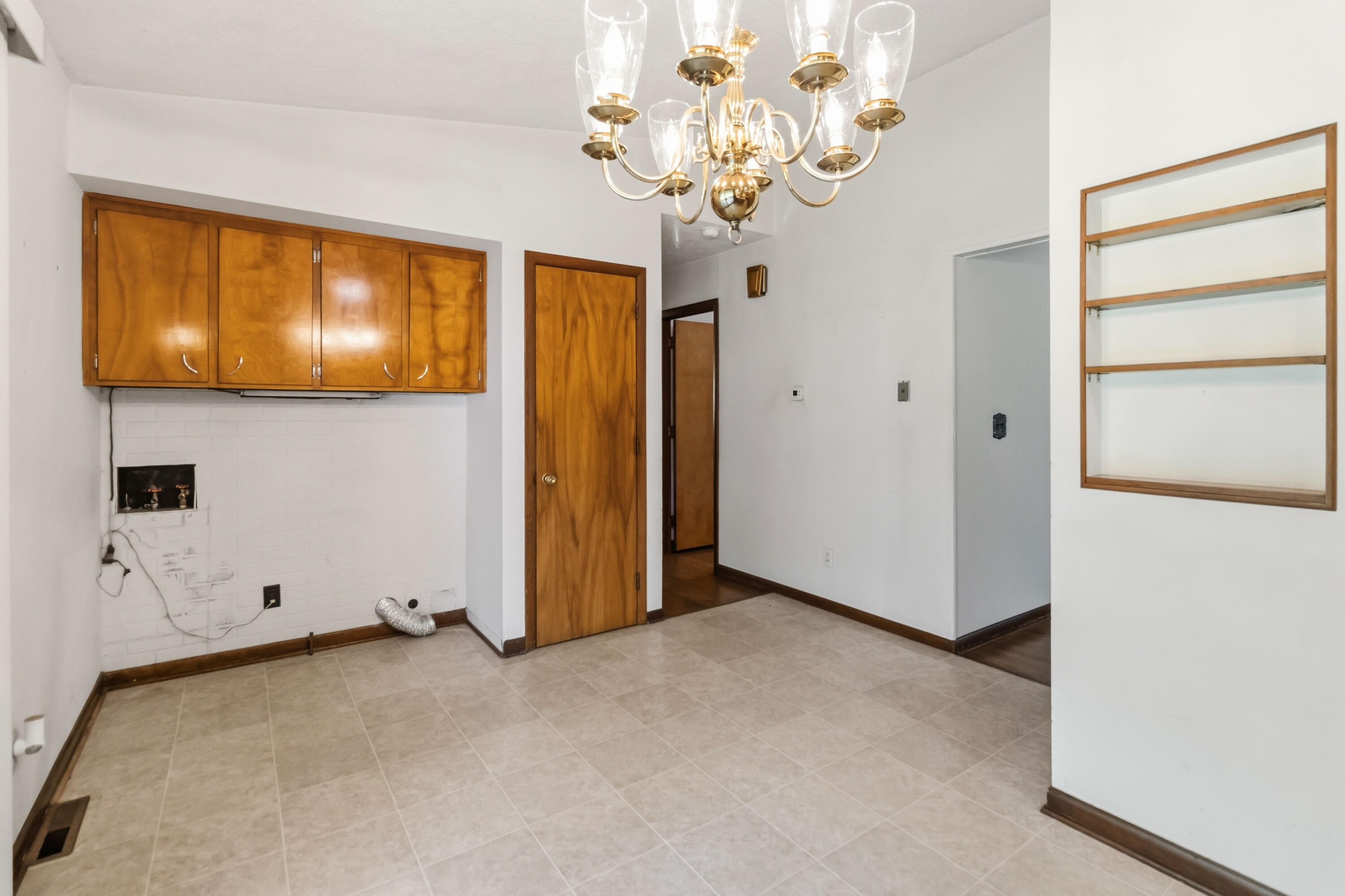 31 Garland Avenue Property Photo 18