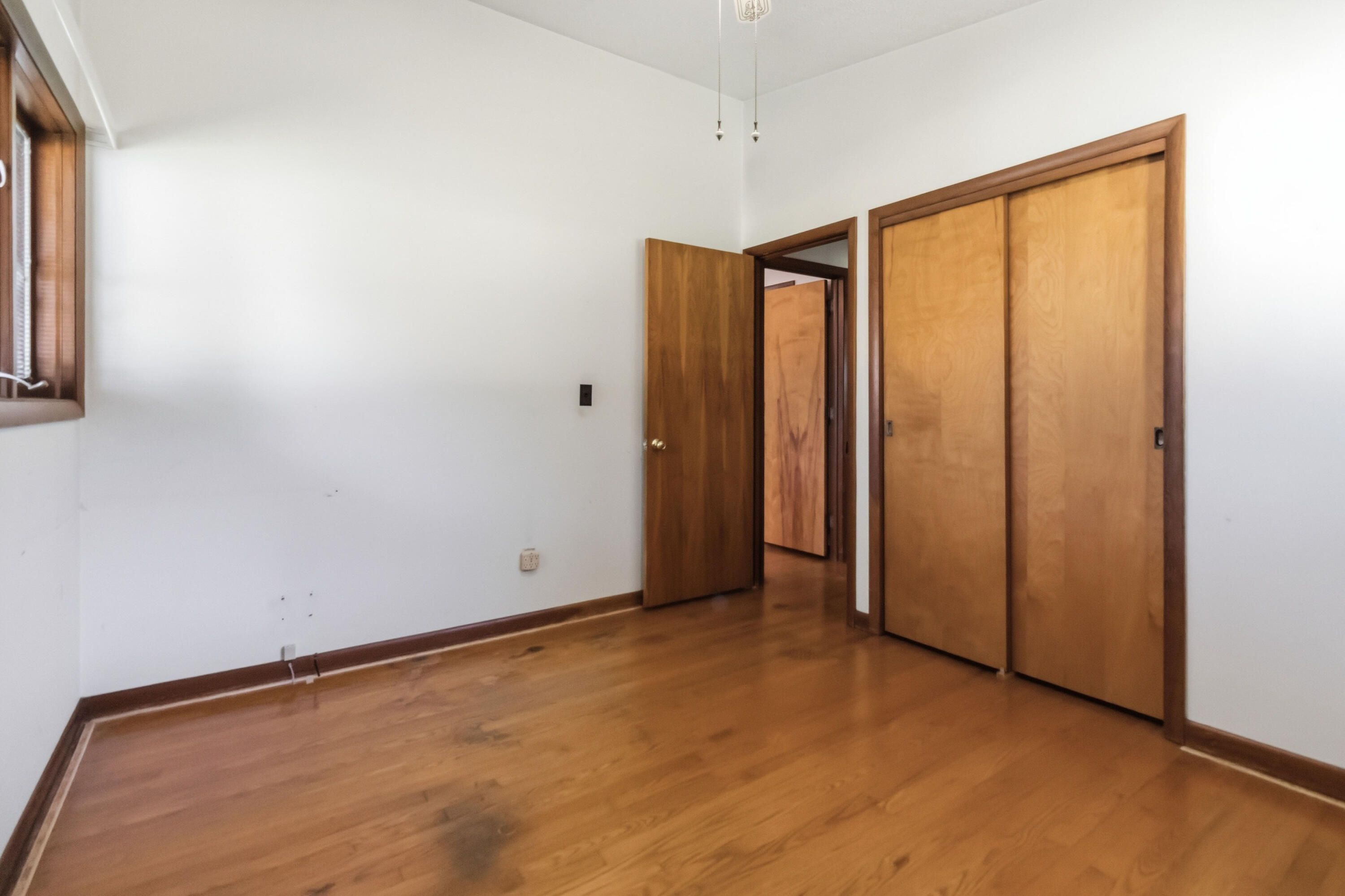 31 Garland Avenue Property Photo 36