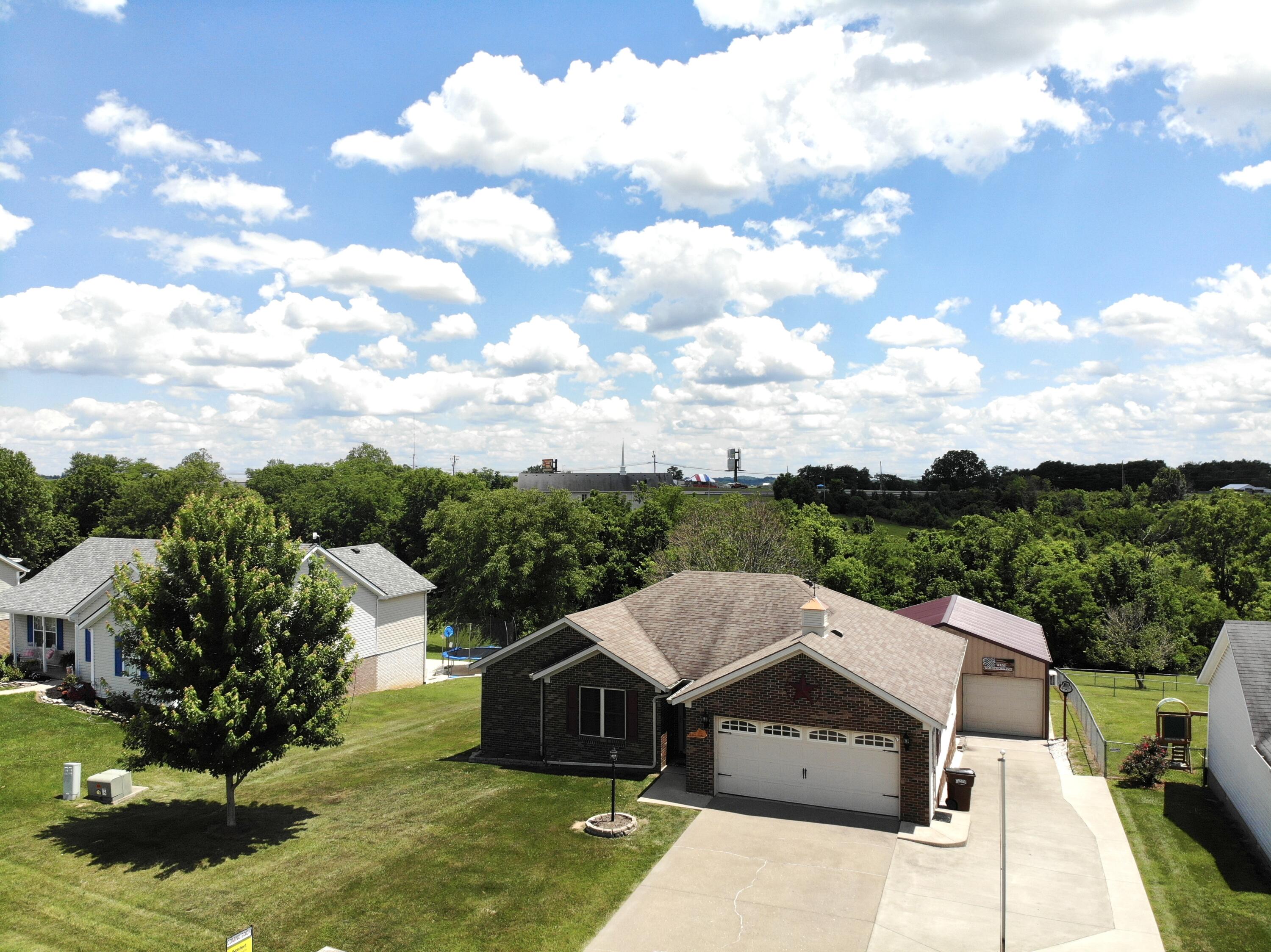 143 Deer Run Property Photo 14