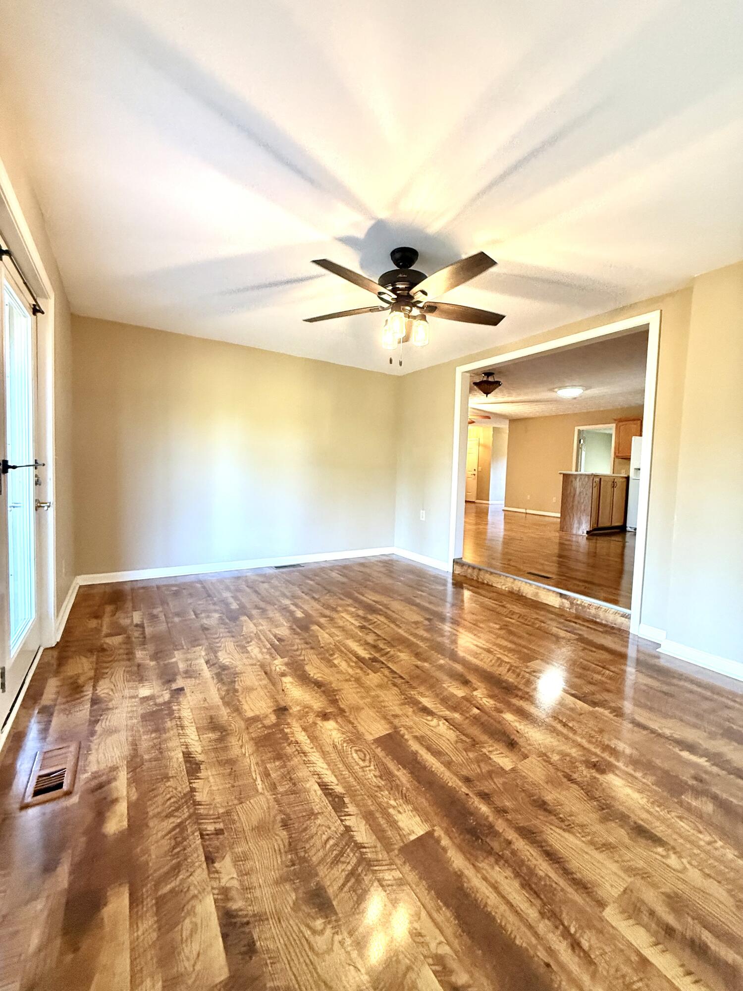 143 Deer Run Property Photo 24