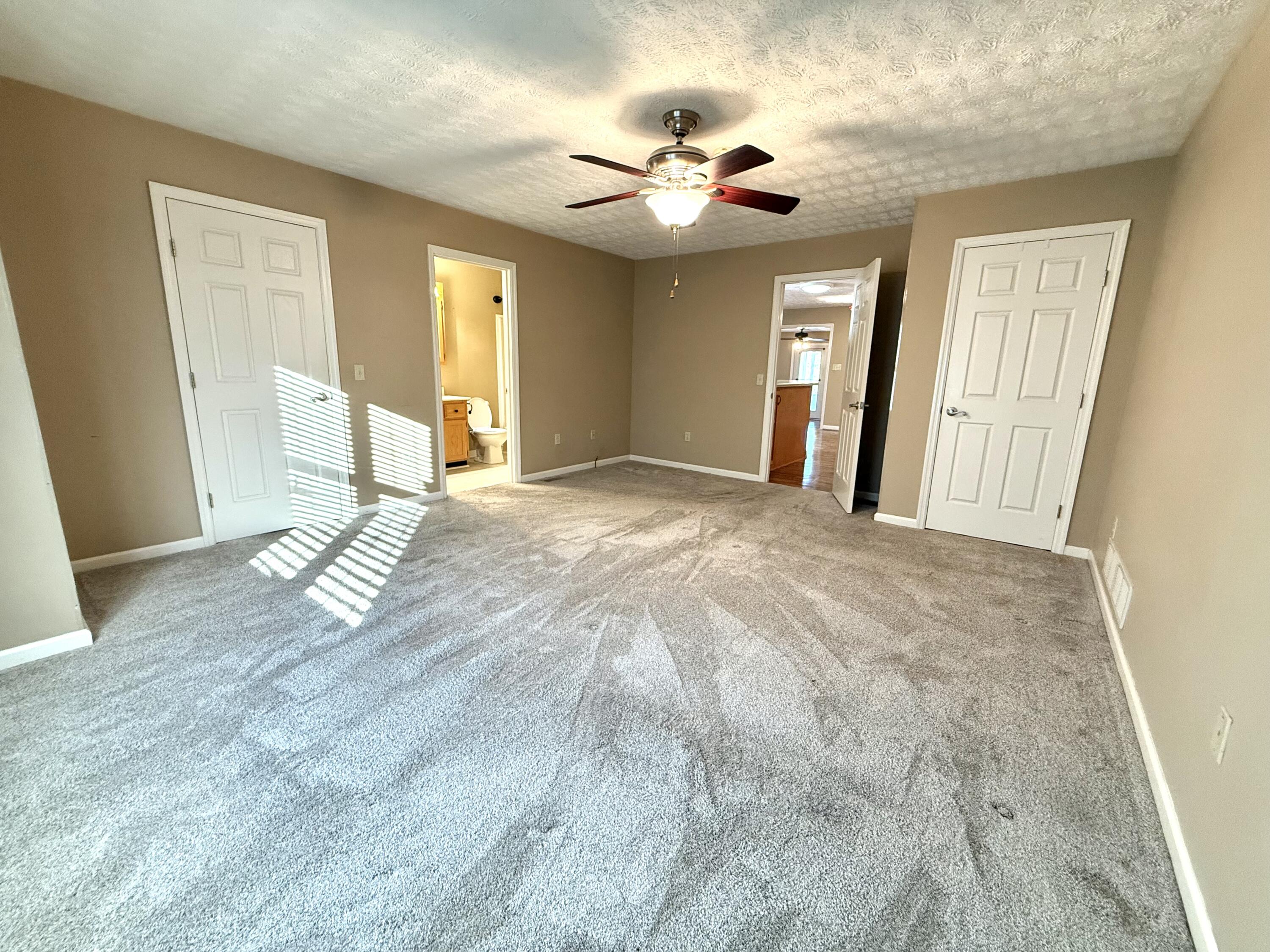 143 Deer Run Property Photo 28