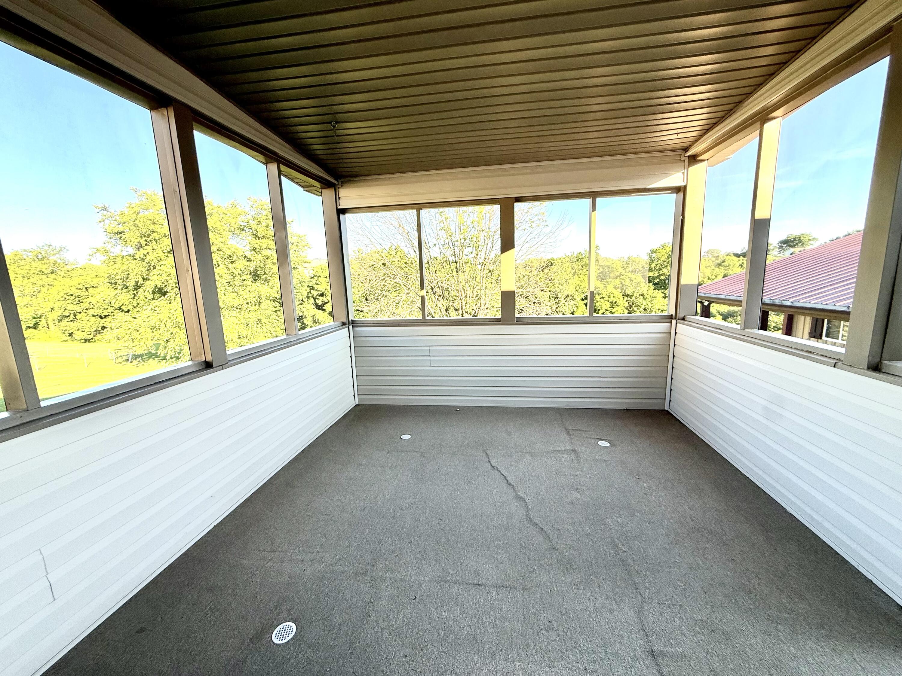 143 Deer Run Property Photo 36