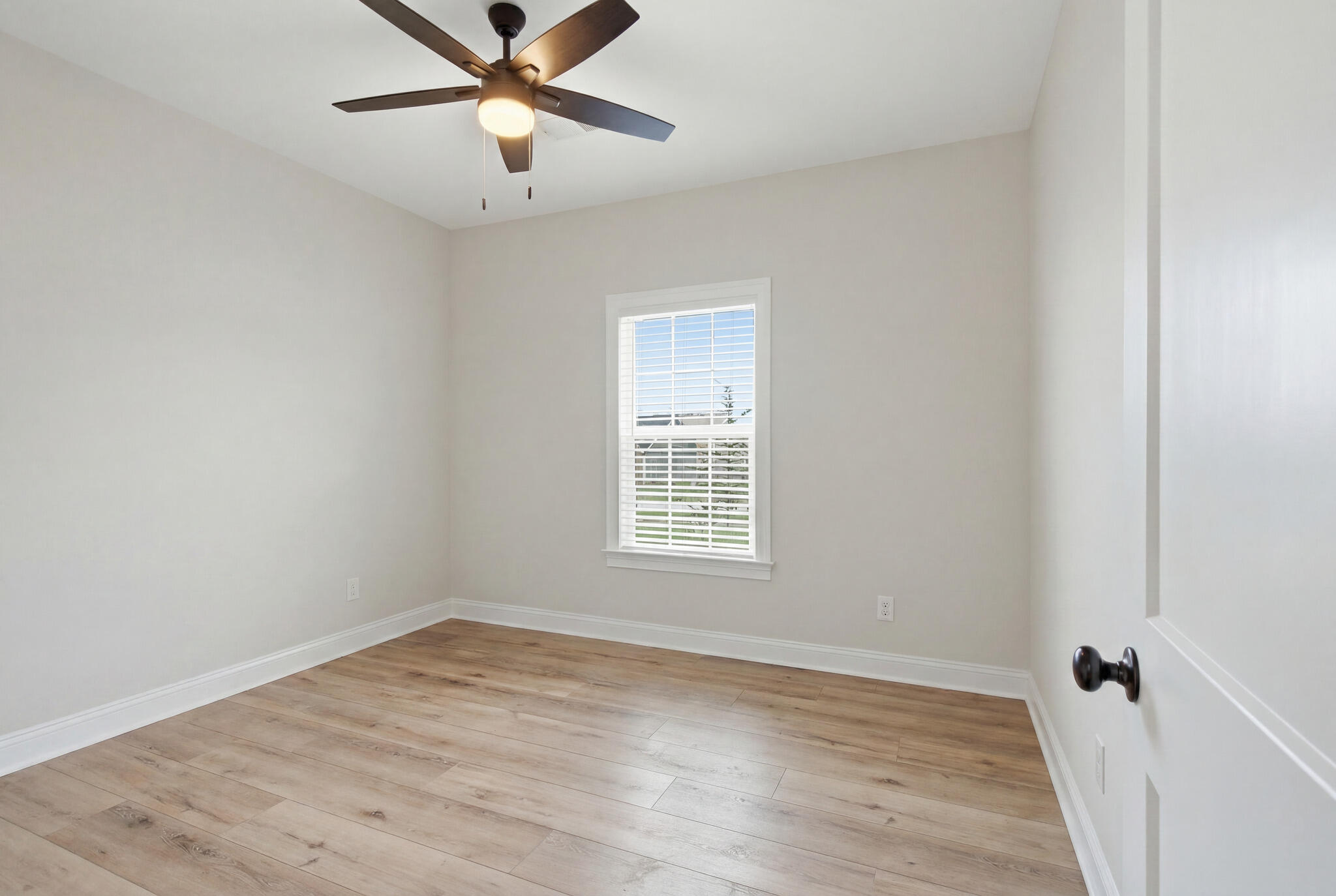 301 Pageant Drive Property Photo 20