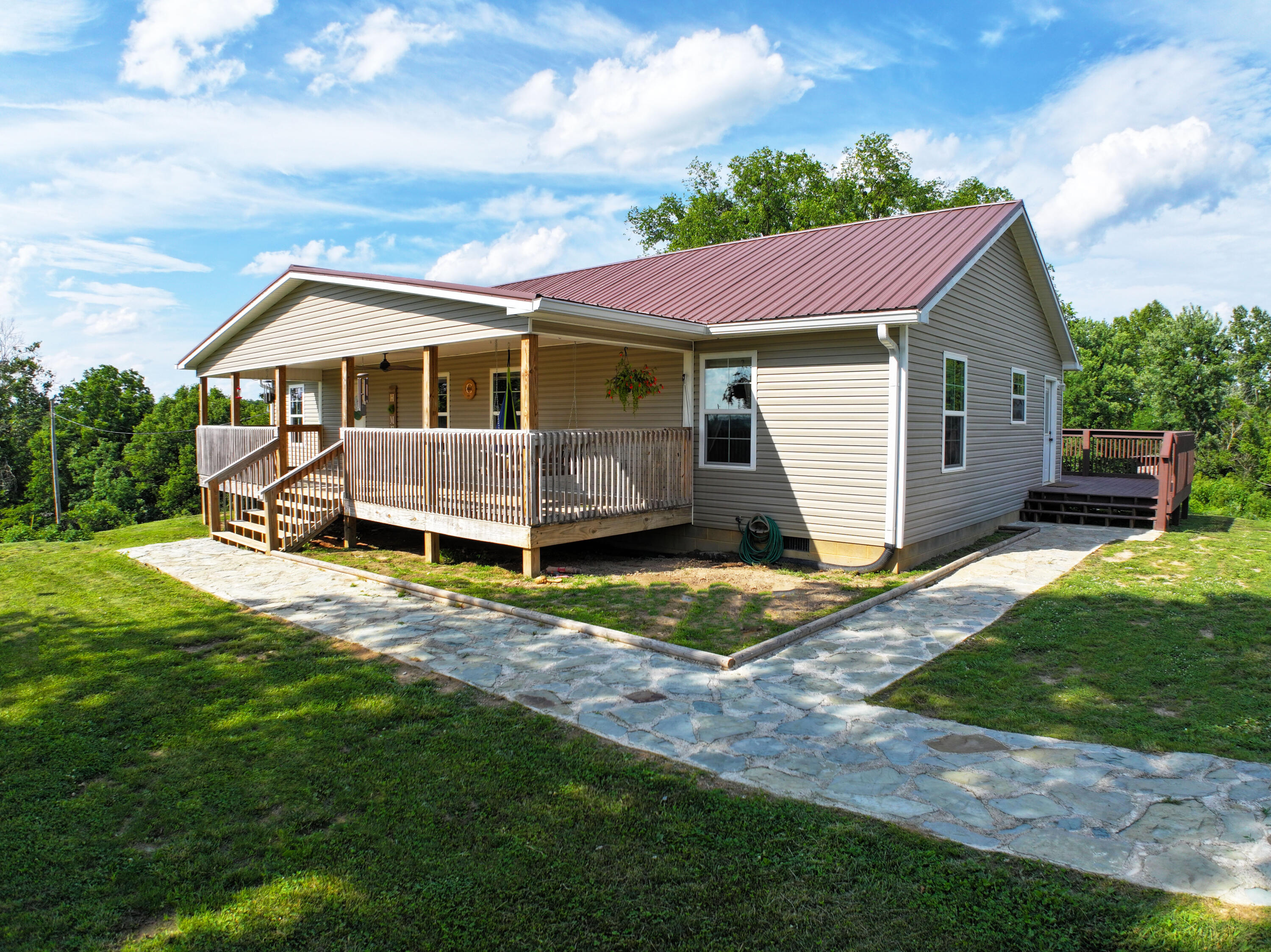 1410 Winston Road Property Photo 1