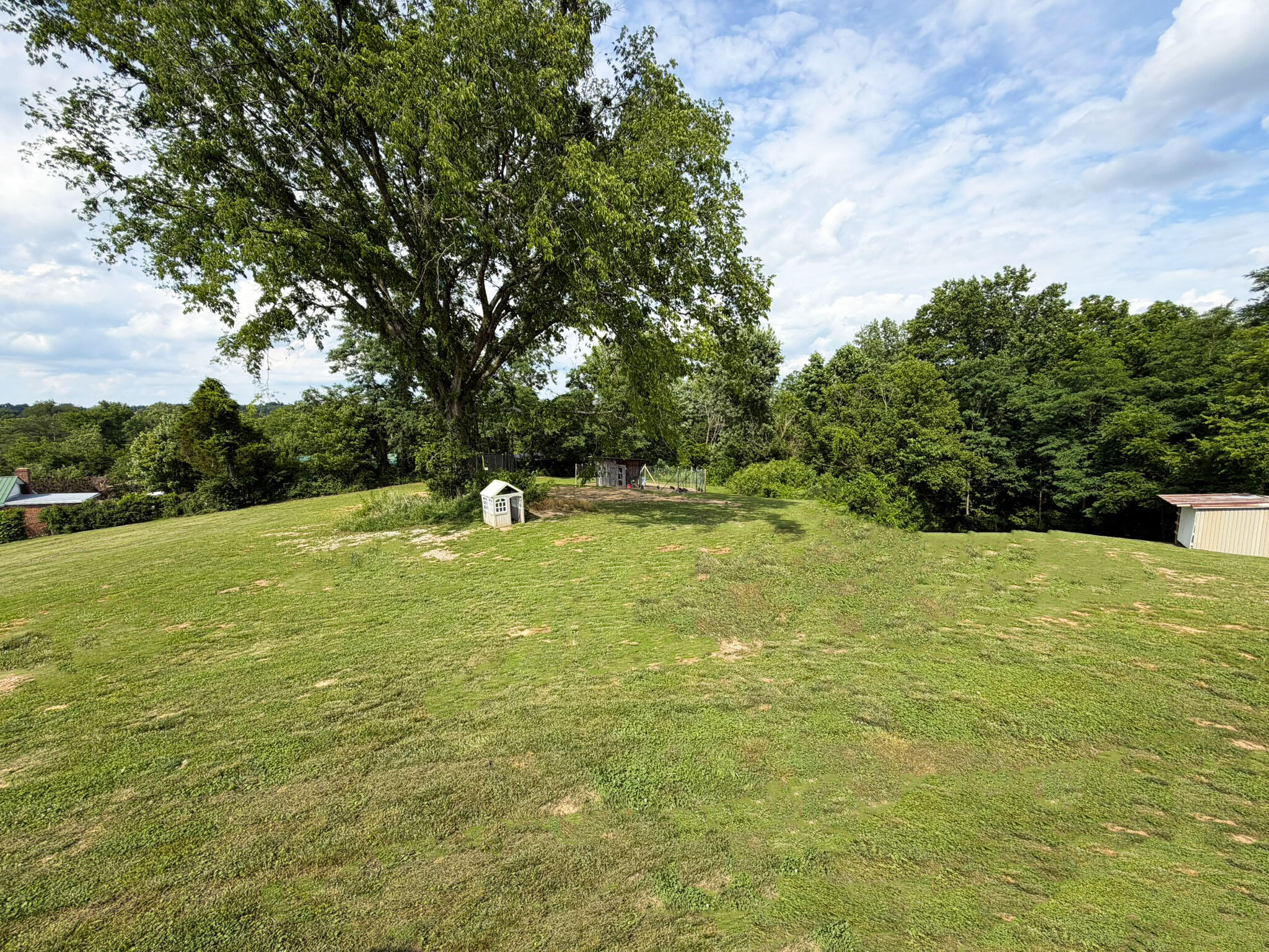 1410 Winston Road Property Photo 6