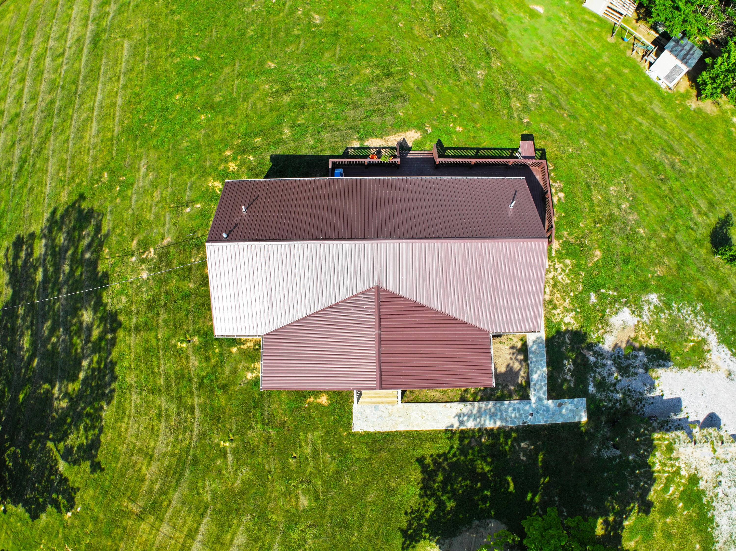 1410 Winston Road Property Photo 8