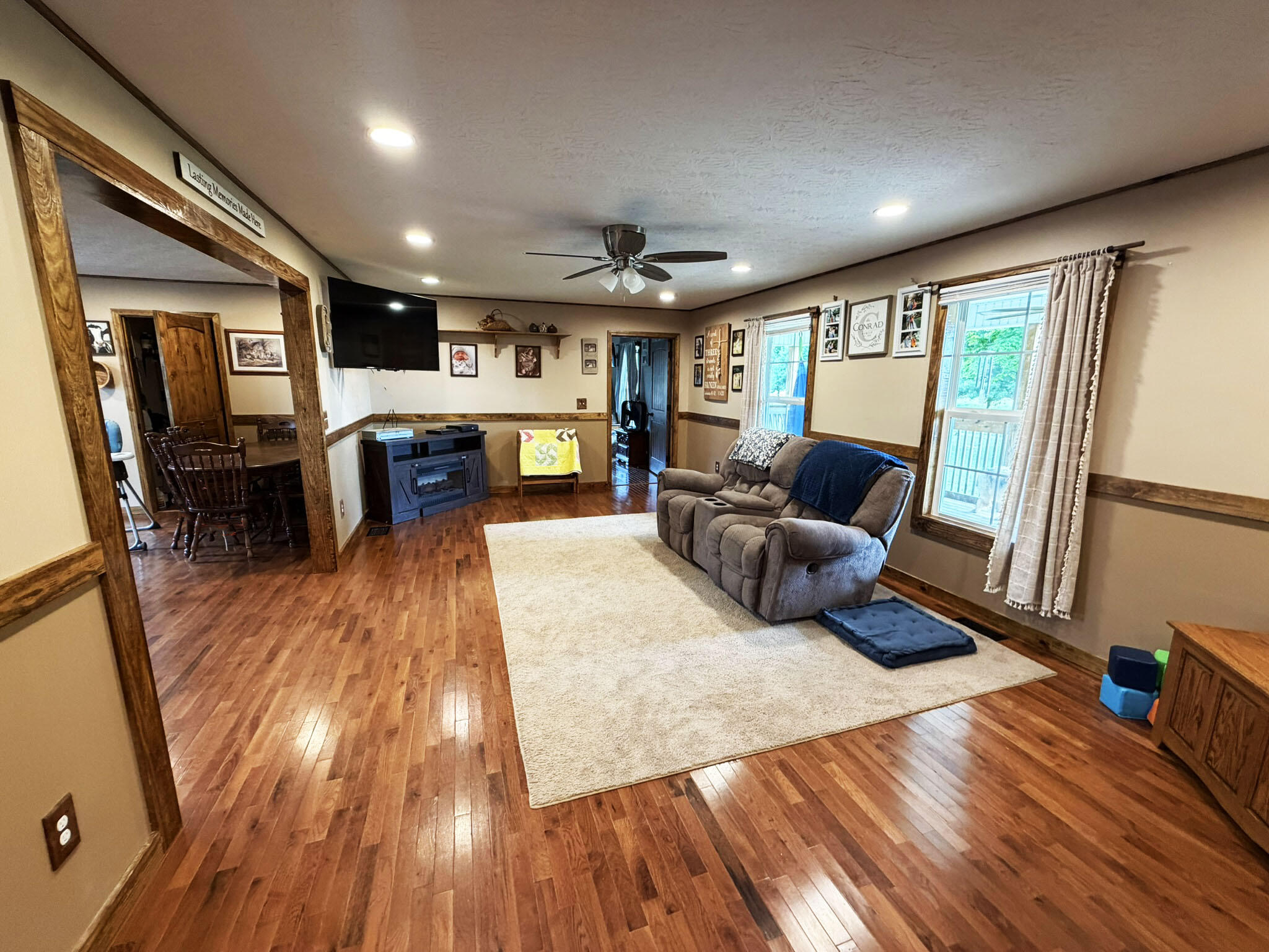 1410 Winston Road Property Photo 9