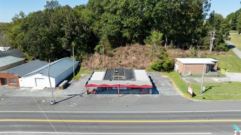 426 E Adair Street Property Photo 28