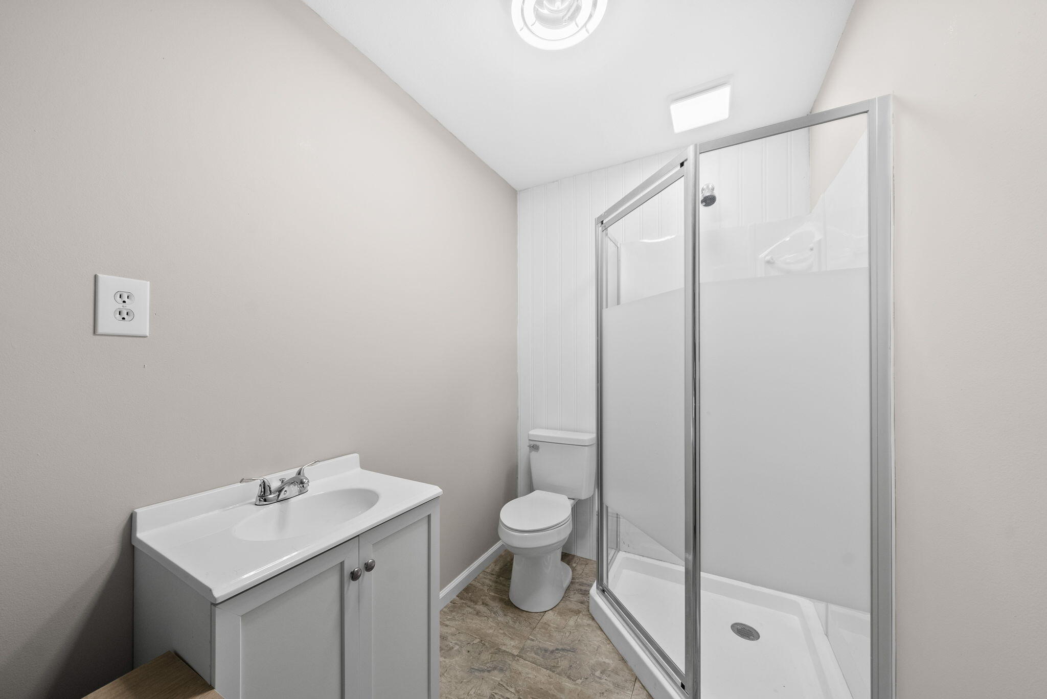 2152 Main Street Property Photo 22