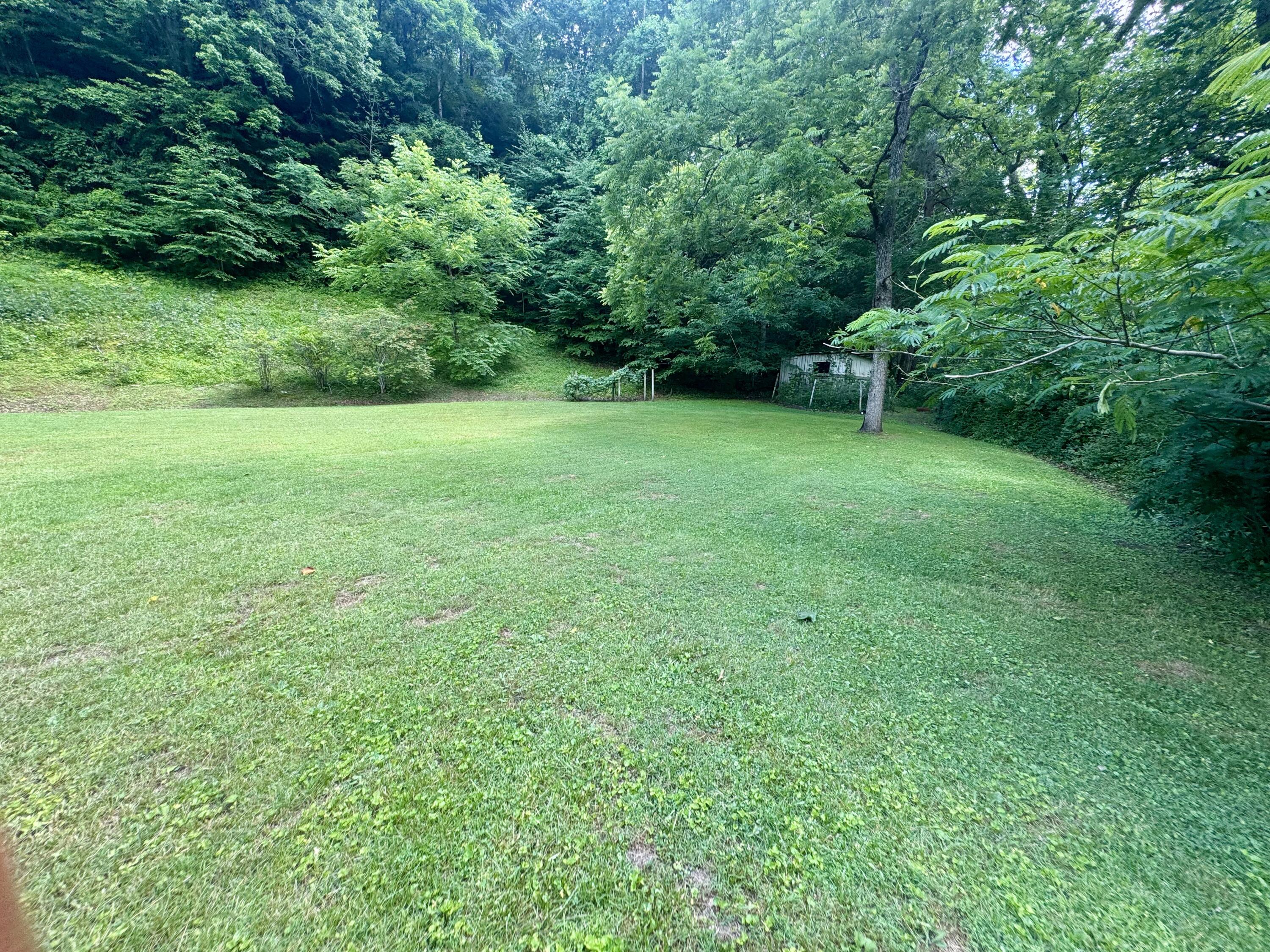 5364 2025 Highway Property Photo 14