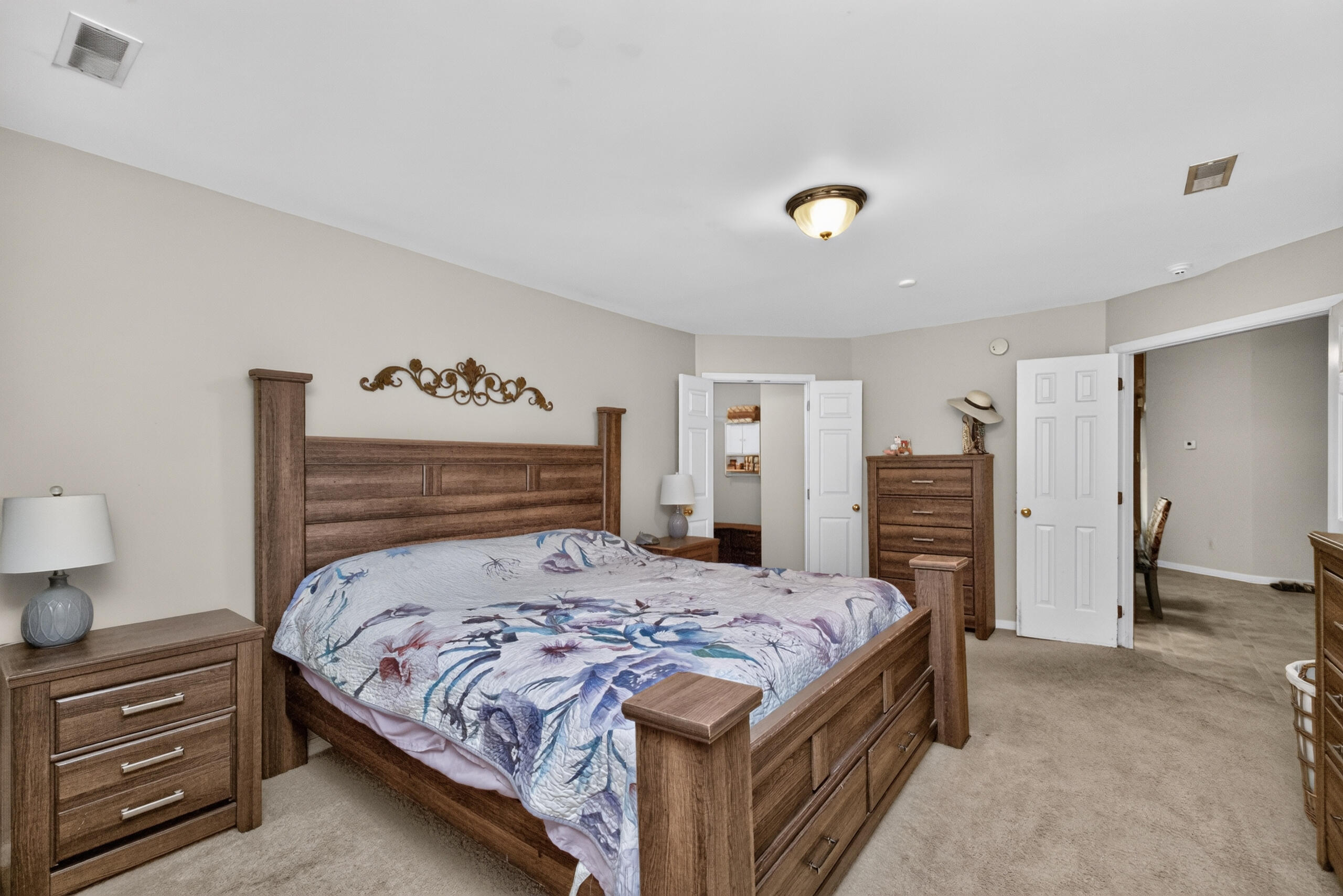 141 White Oak Trace Property Photo 23