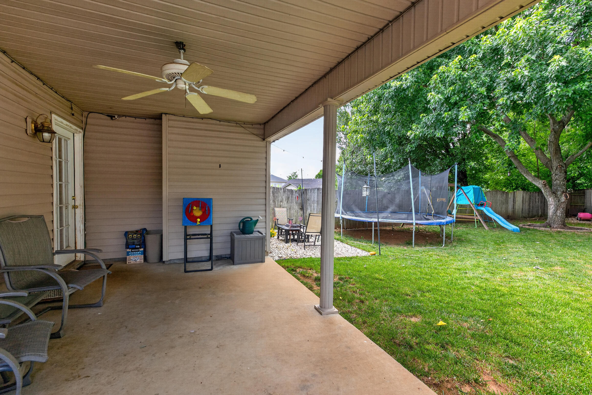 141 White Oak Trace Property Photo 31