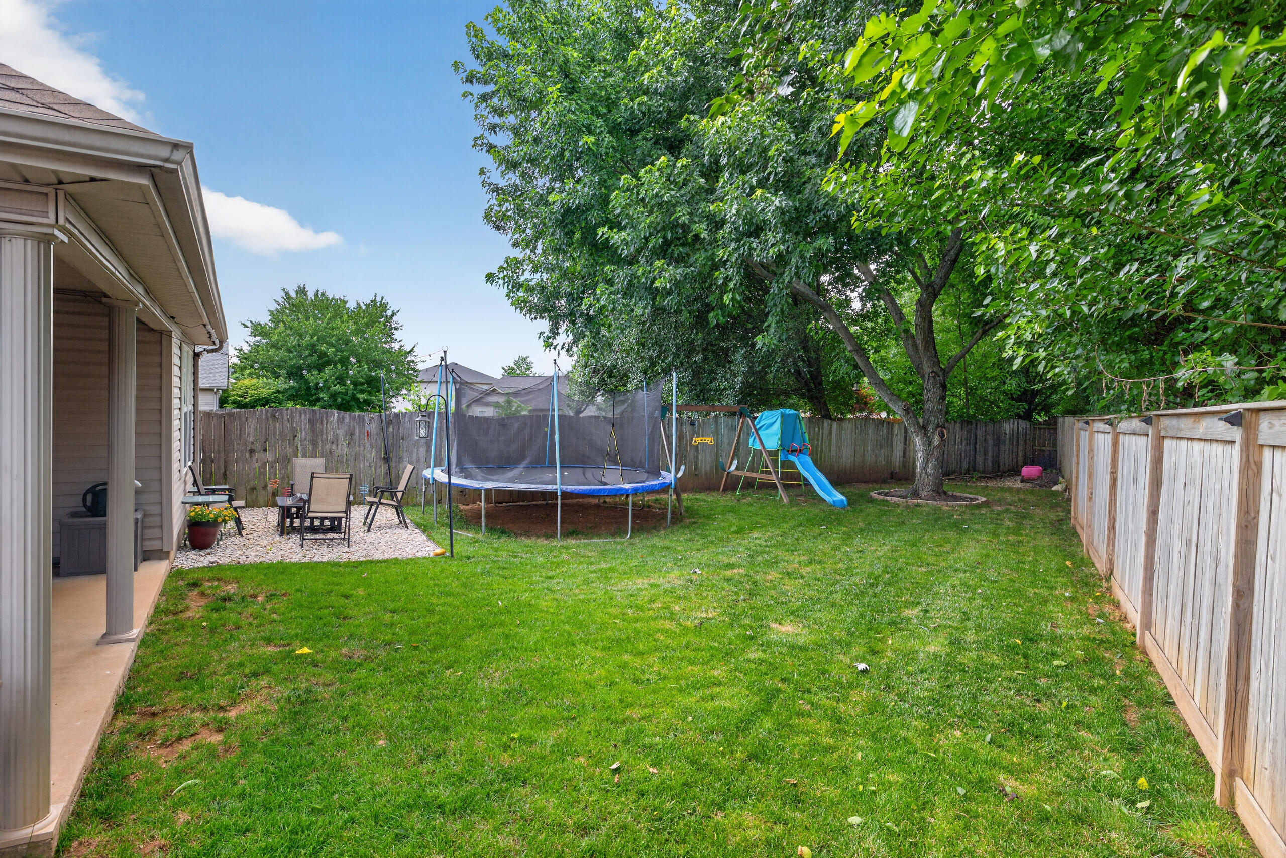 141 White Oak Trace Property Photo 35