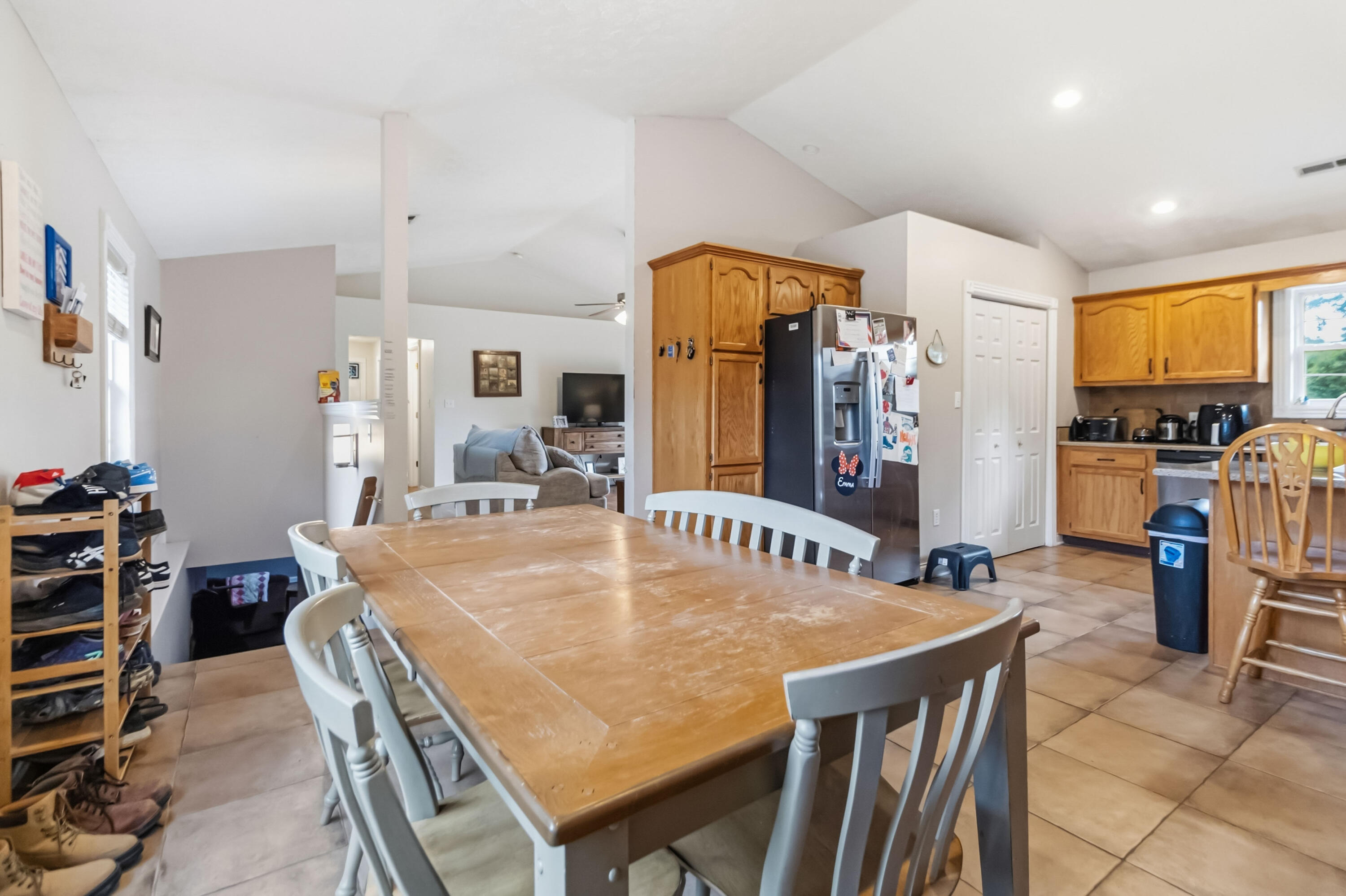 616 Woodview Drive Property Photo 11