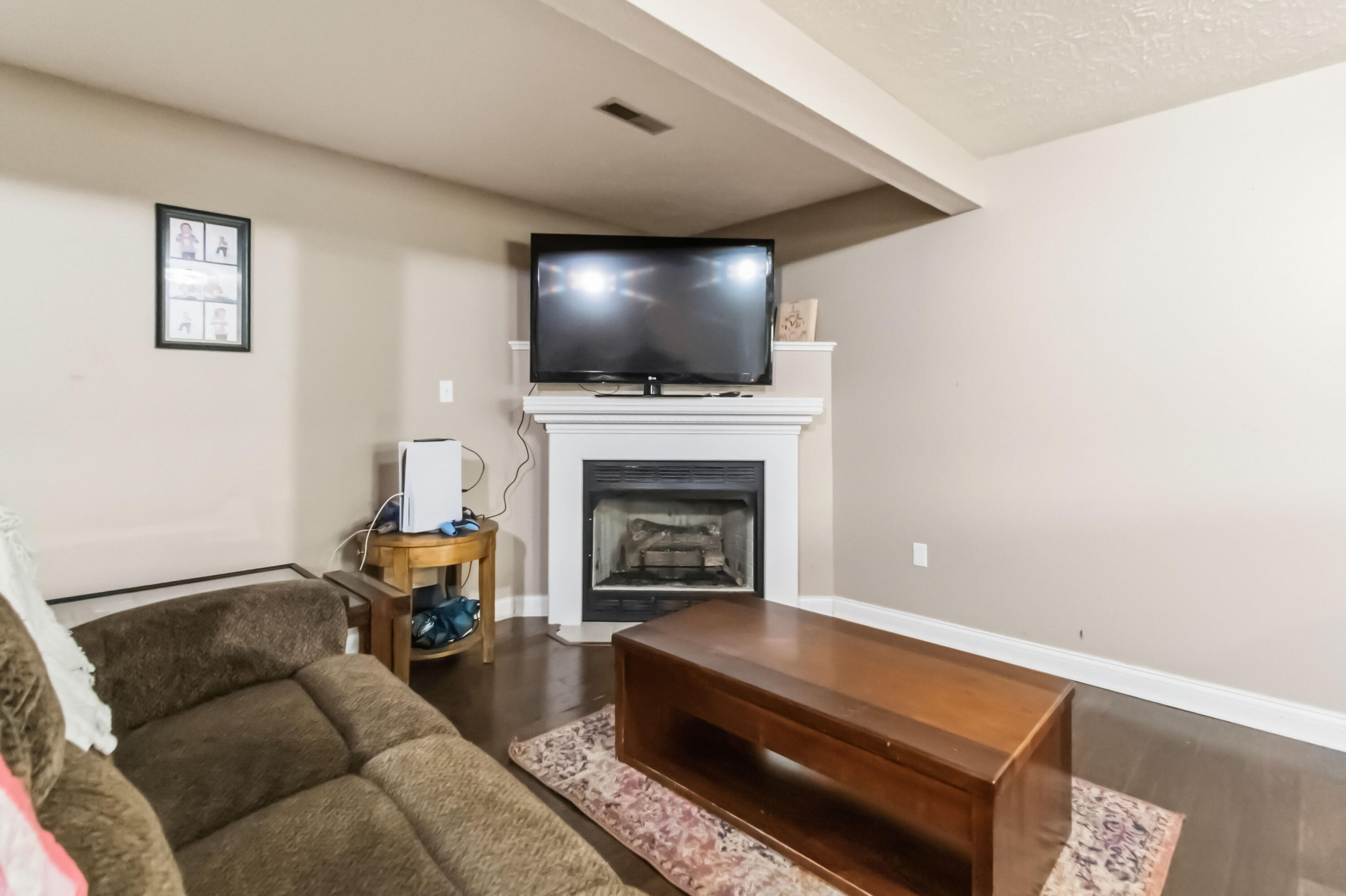 616 Woodview Drive Property Photo 31