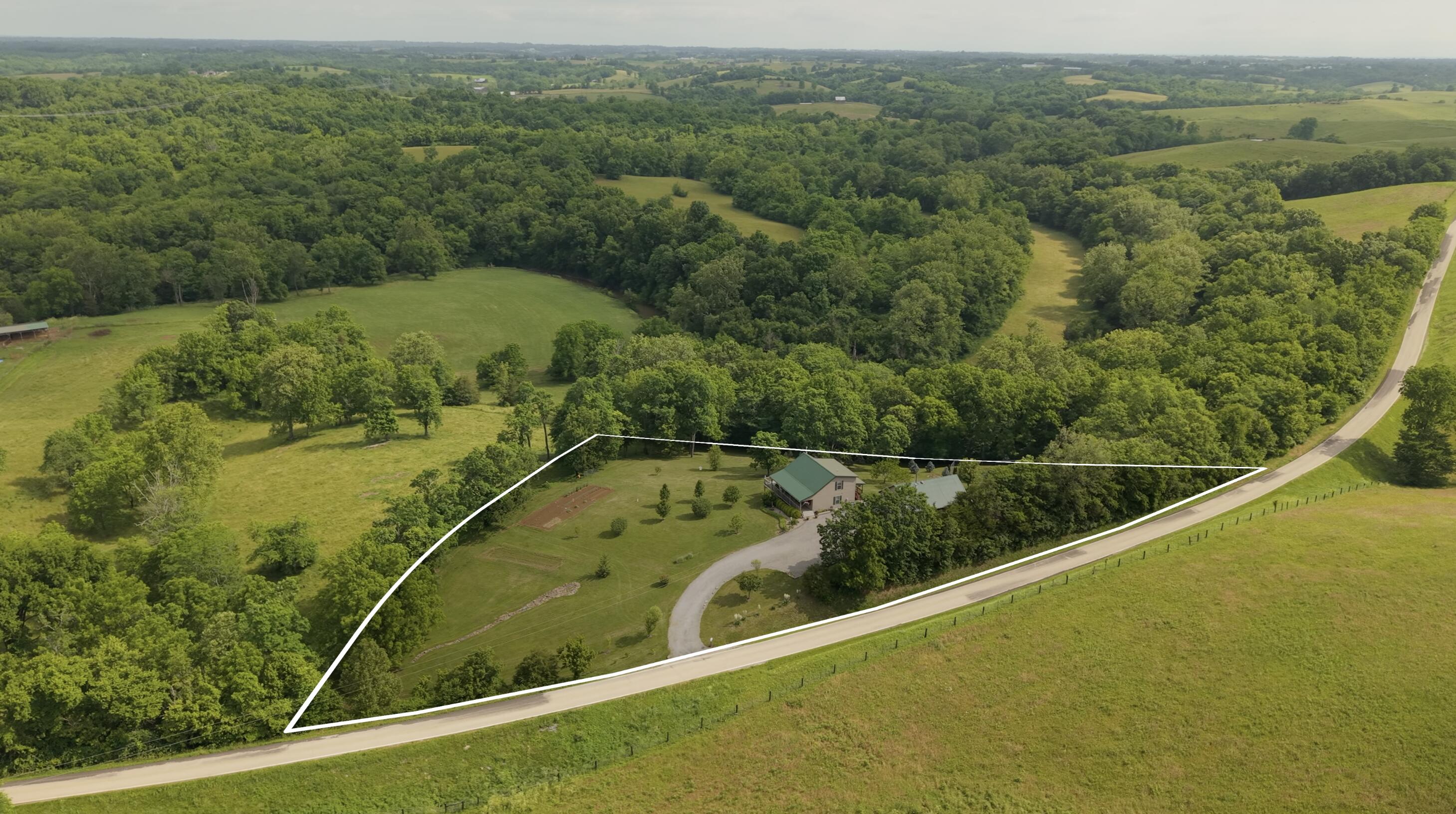 10938 Rich-lan Road Property Photo 12