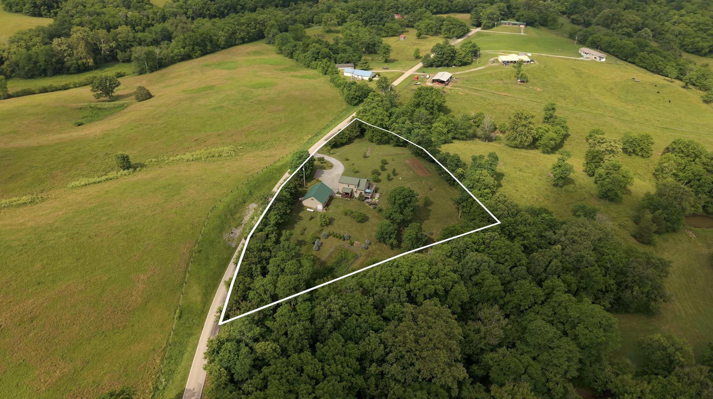 10938 Rich-lan Road Property Photo 13
