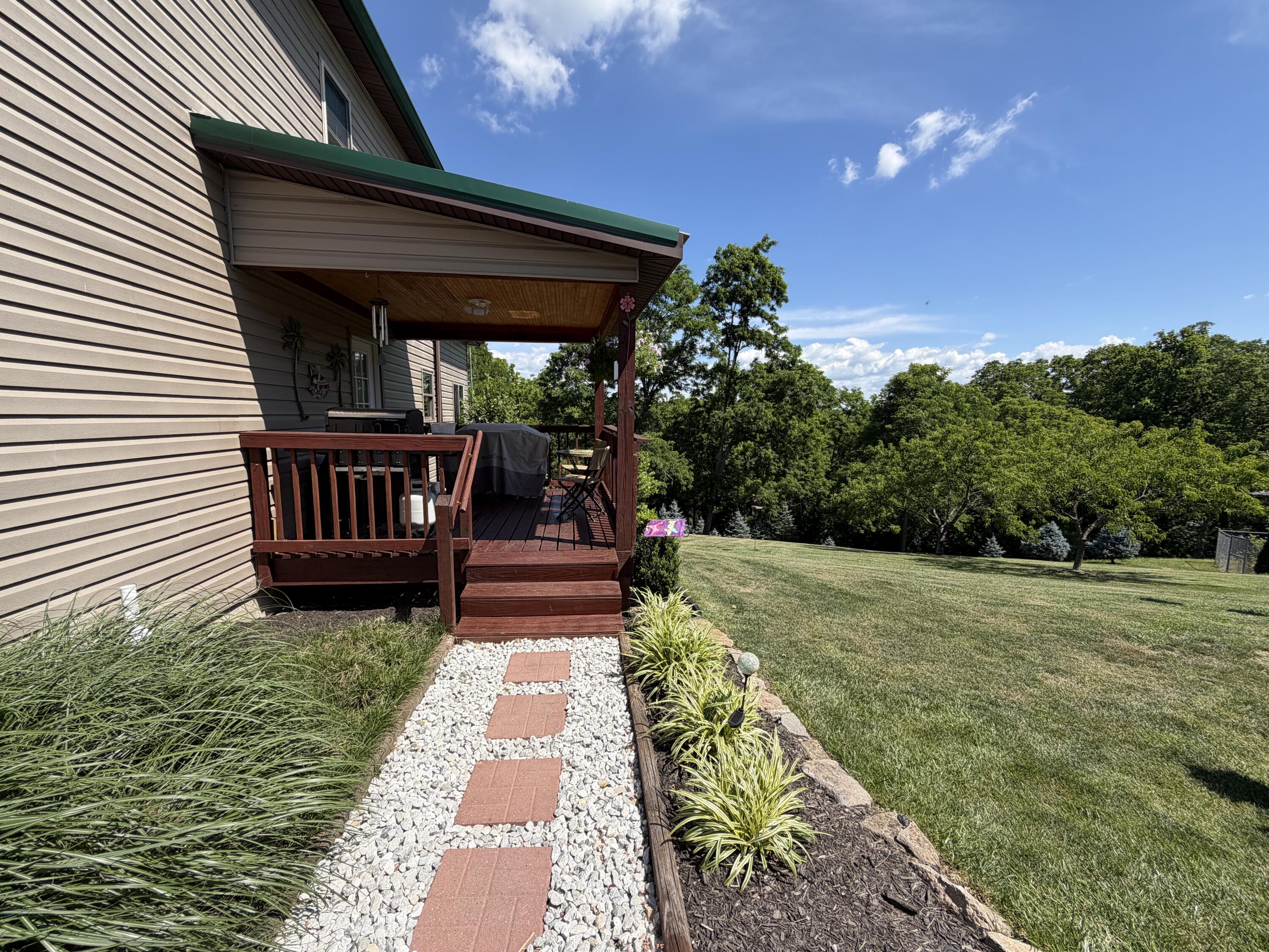 10938 Rich-lan Road Property Photo 15