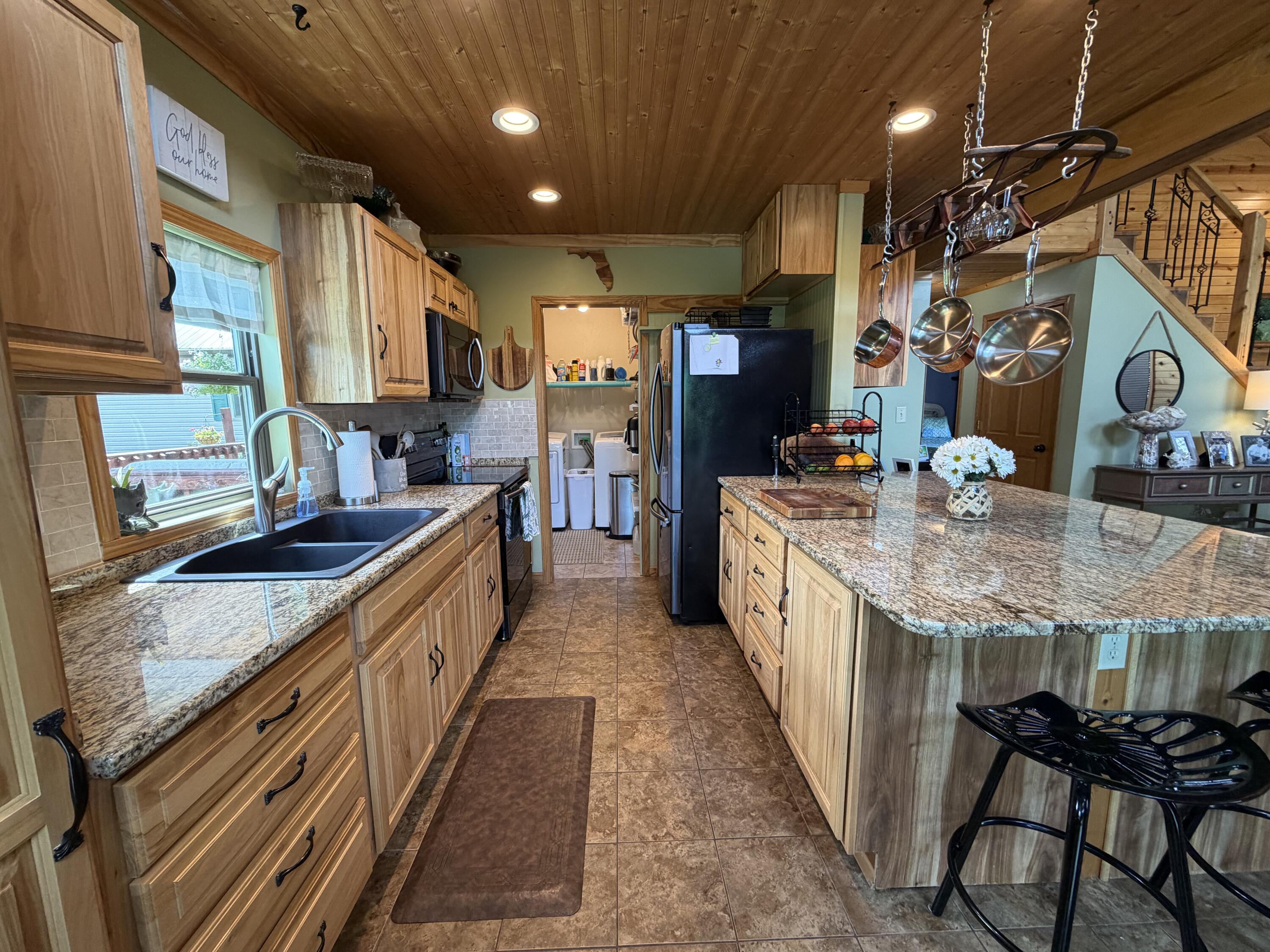 10938 Rich-lan Road Property Photo 27