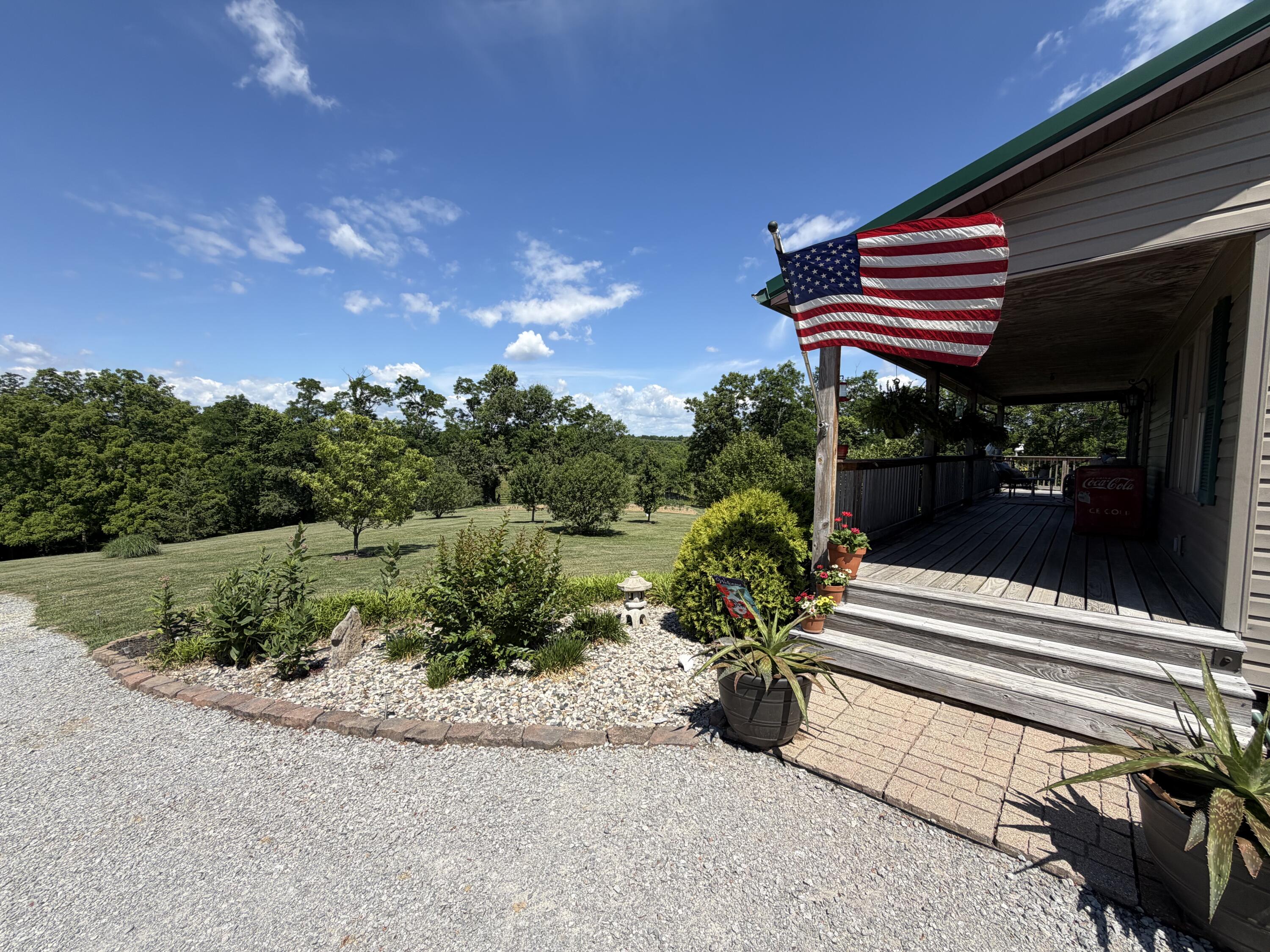 10938 Rich-lan Road Property Photo 75