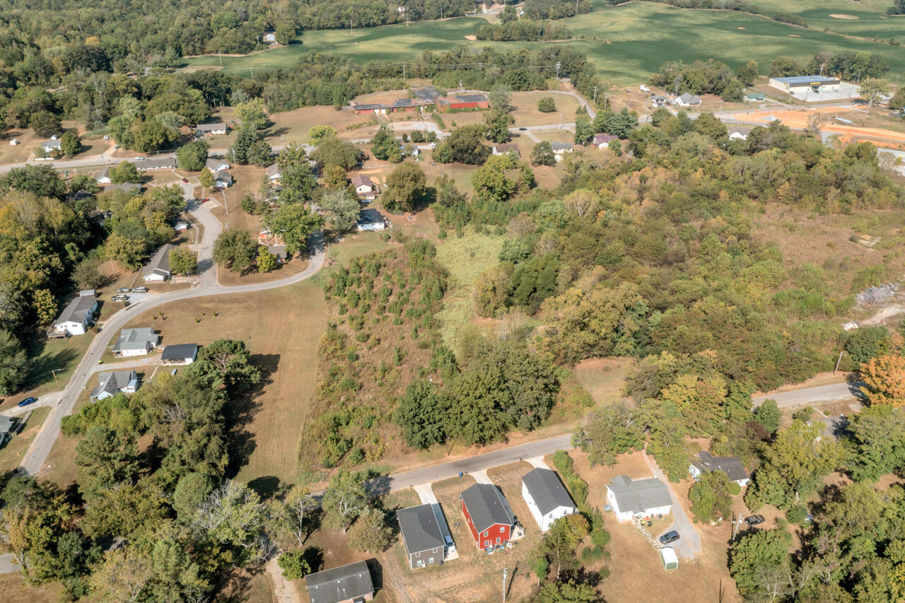 141 Cerulean Road Property Photo 20