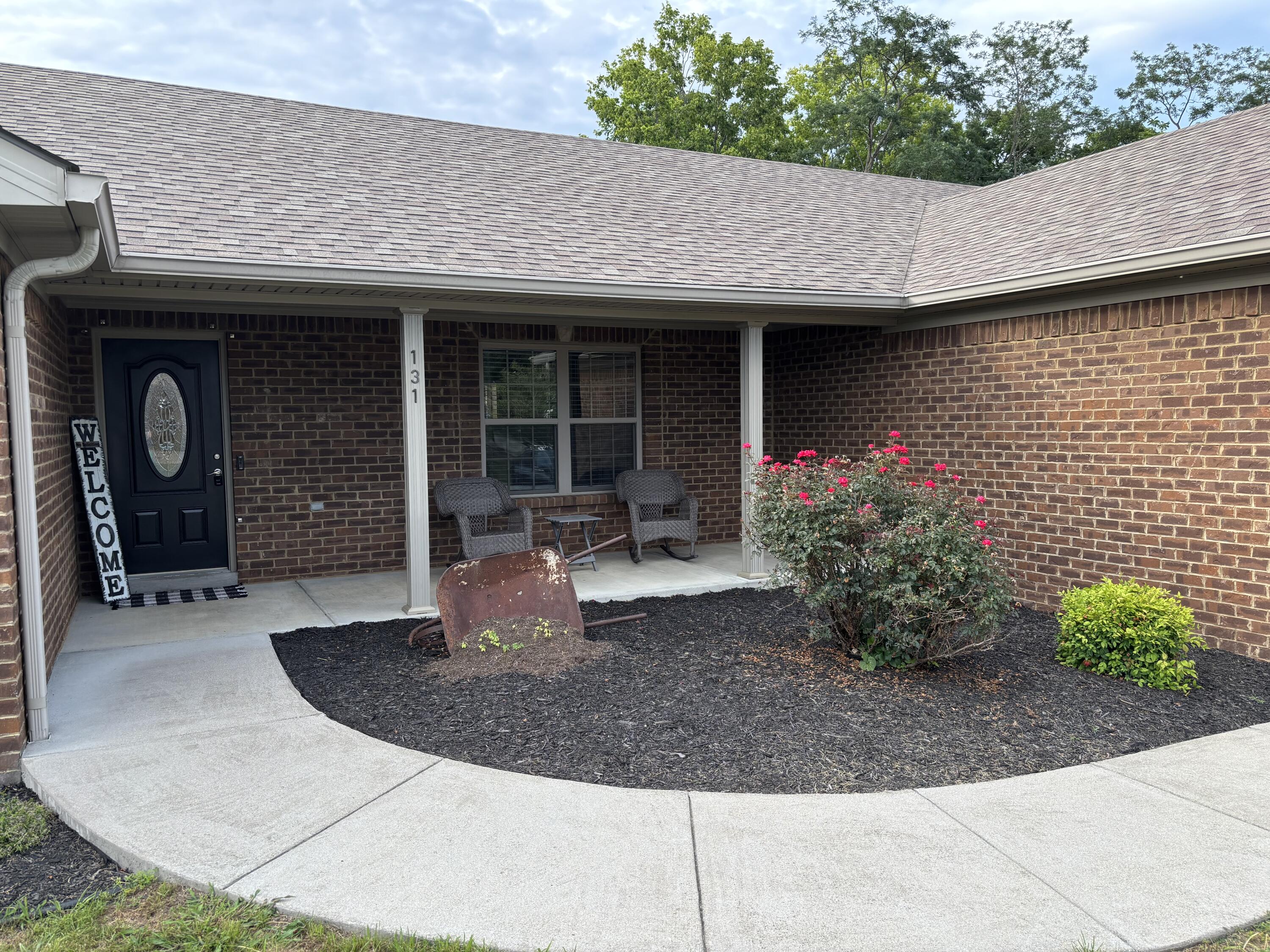 131 Lynne Drive Property Photo 3