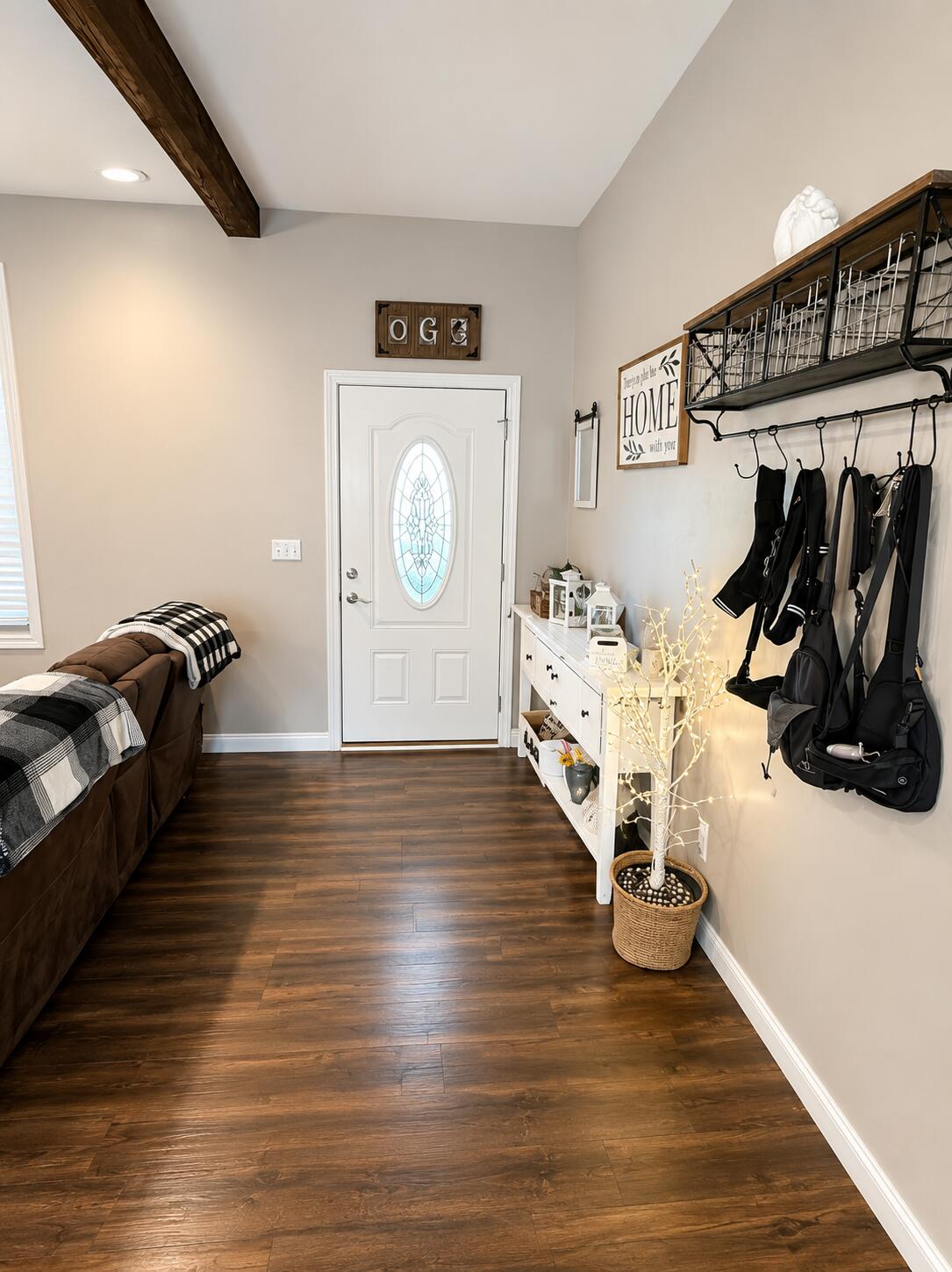 131 Lynne Drive Property Photo 4