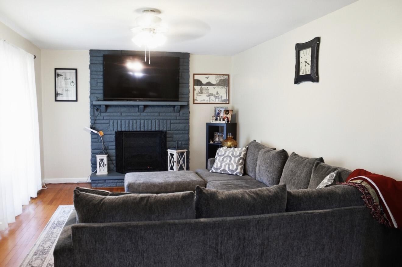 270 W Railroad Property Photo 8