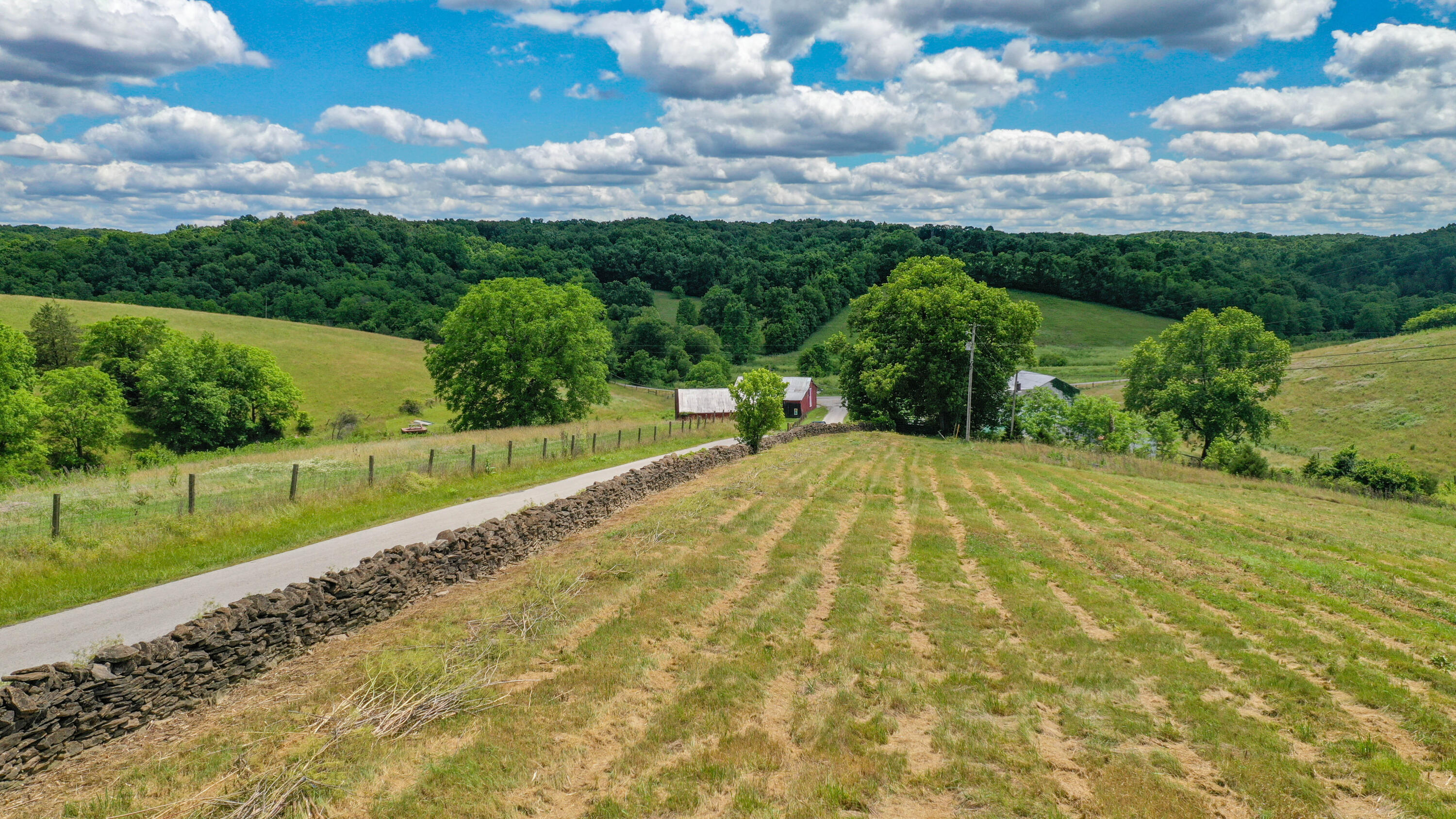 359 Ky Highway 1284 Property Photo 5