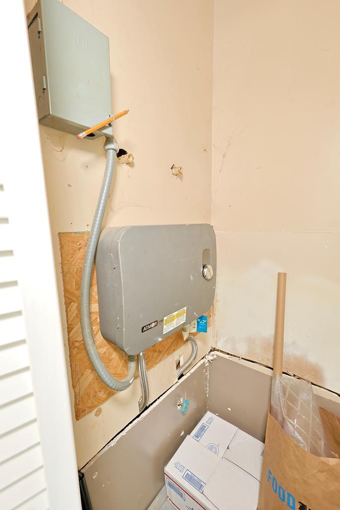 582 Cerulean Road Property Photo 12