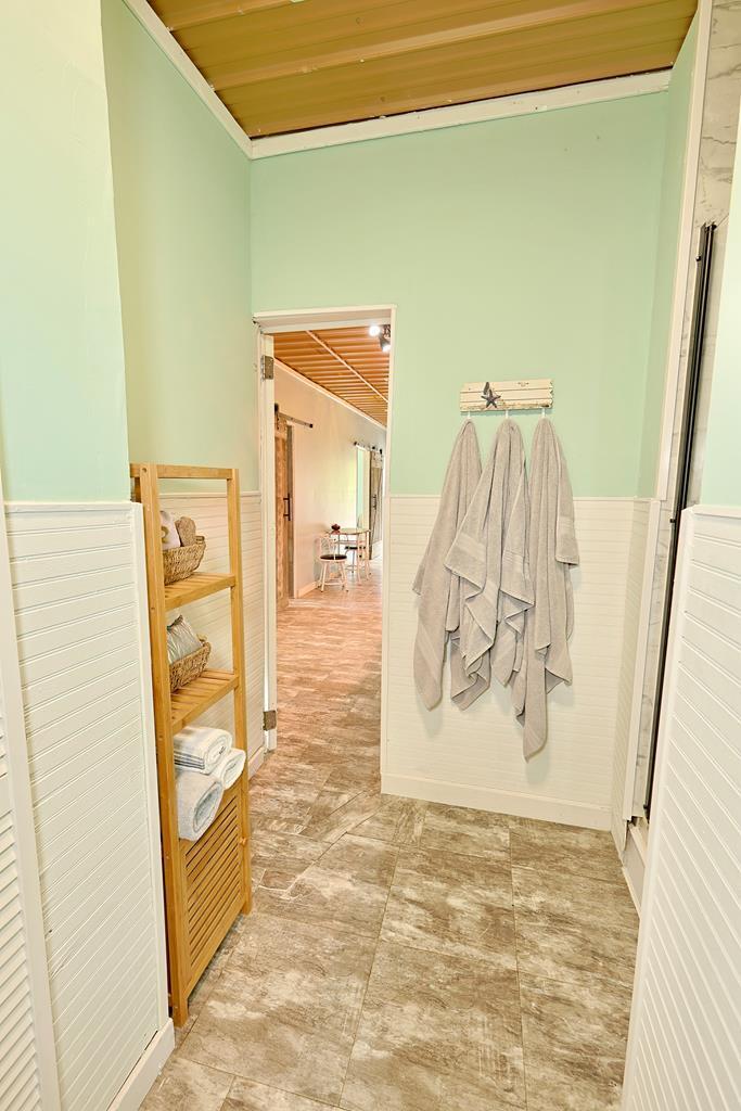 582 Cerulean Road Property Photo 14