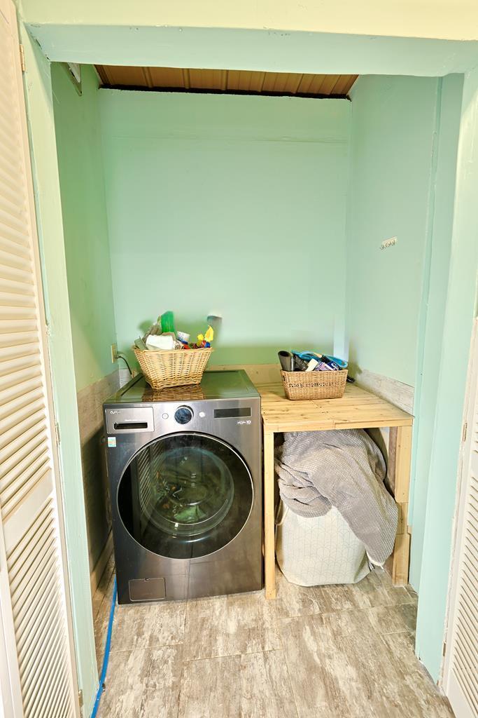 582 Cerulean Road Property Photo 17