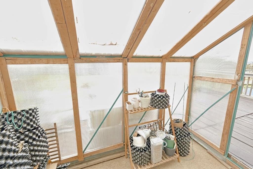 582 Cerulean Road Property Photo 26