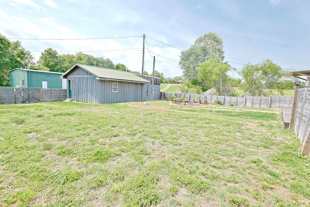 582 Cerulean Road Property Photo 28