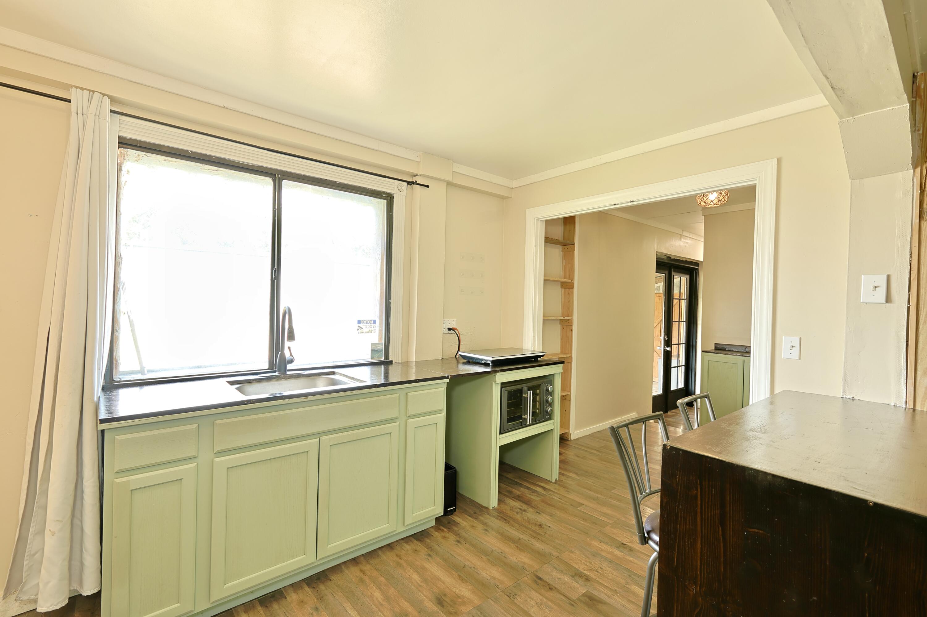 582 Cerulean Road Property Photo 40