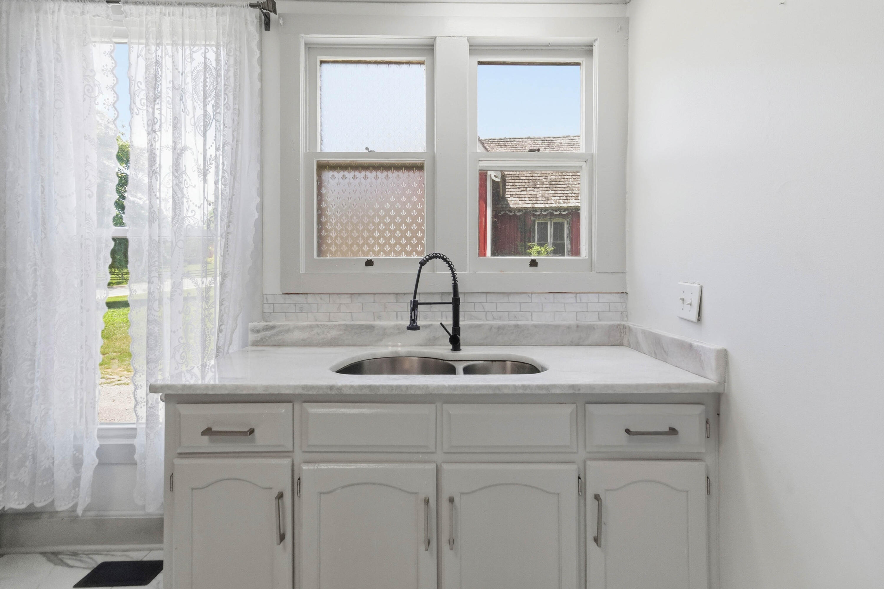 312 Danville Avenue Property Photo 16