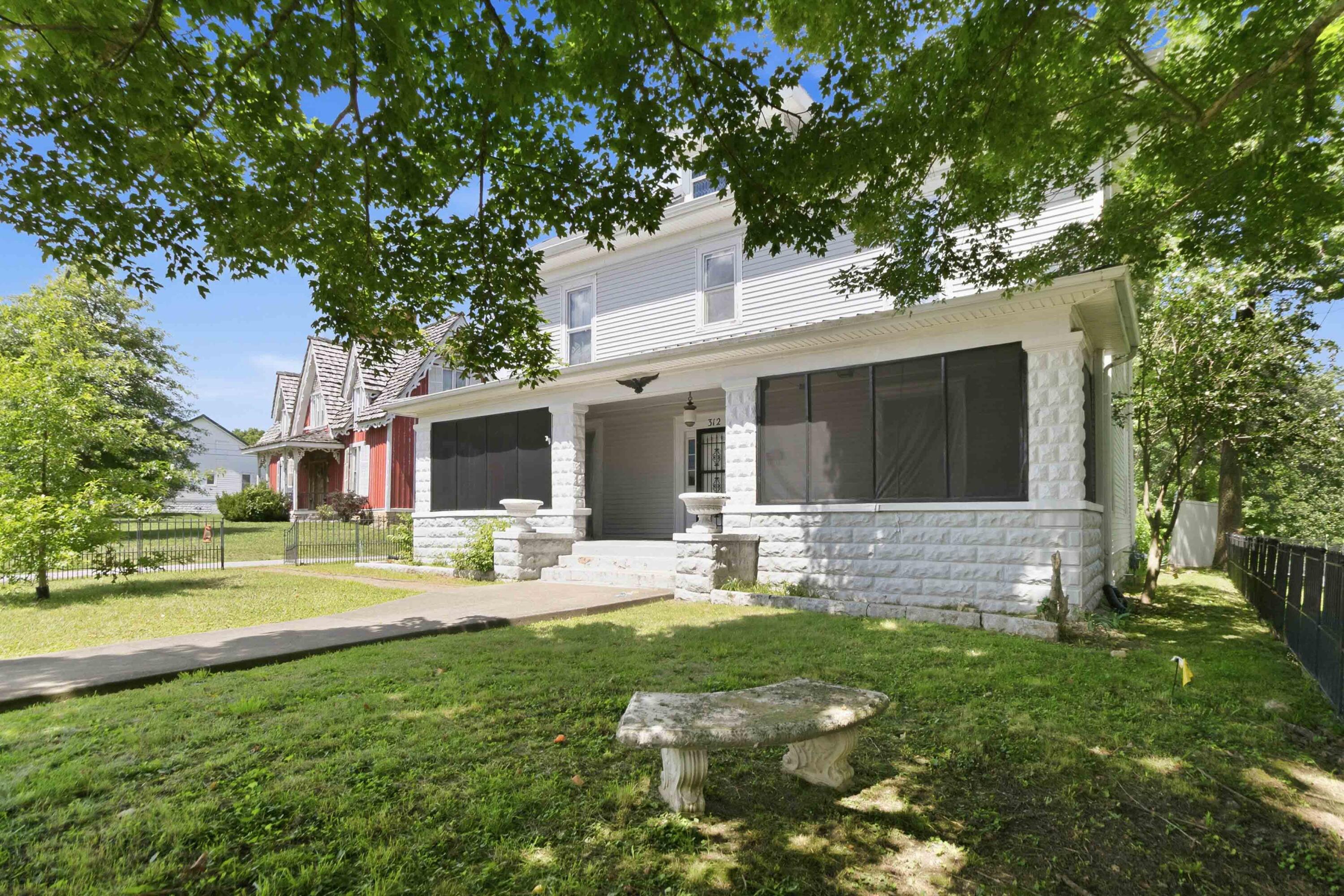 312 Danville Avenue Property Photo 42