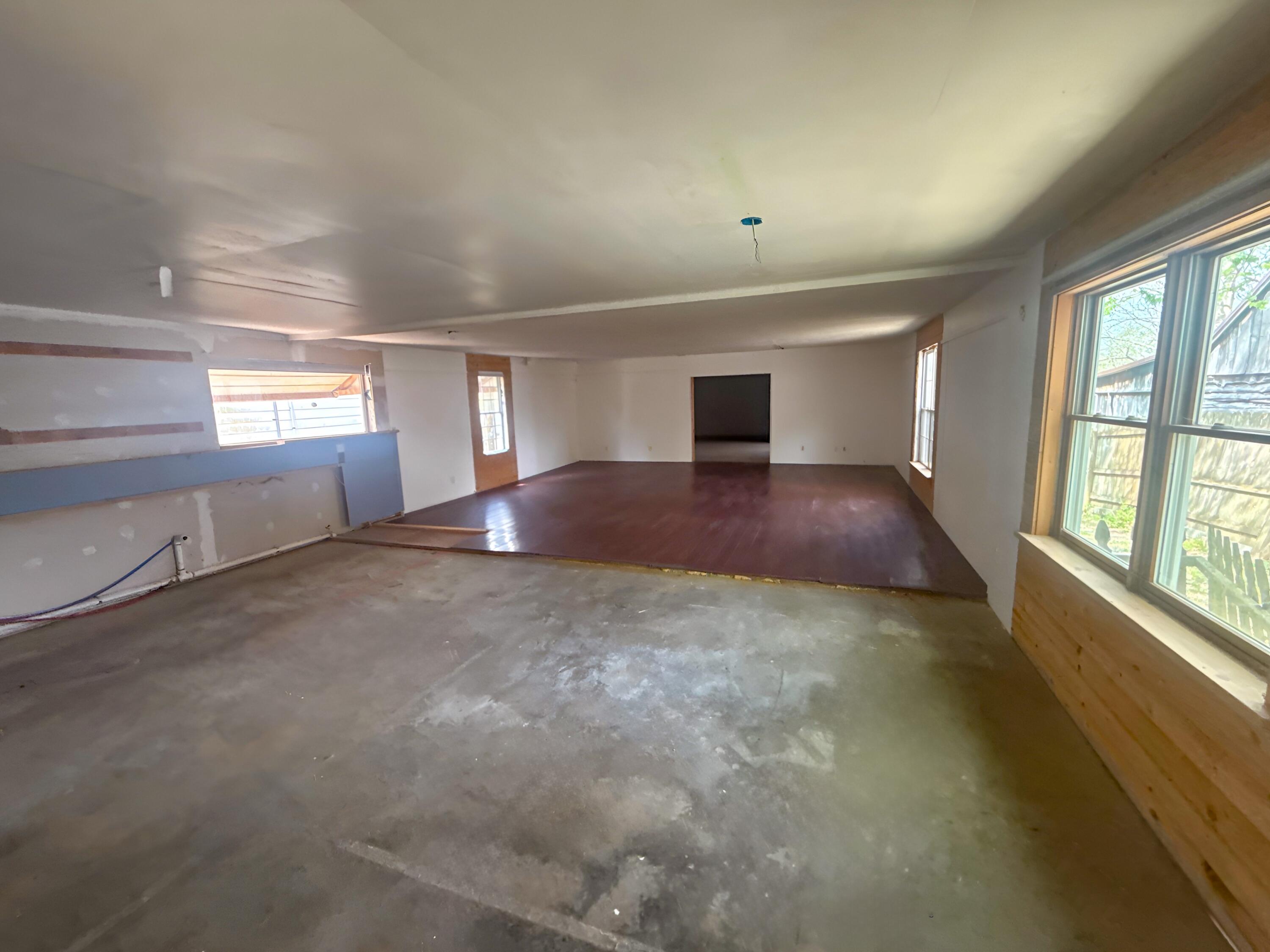 2015 Old Main Street Property Photo 3