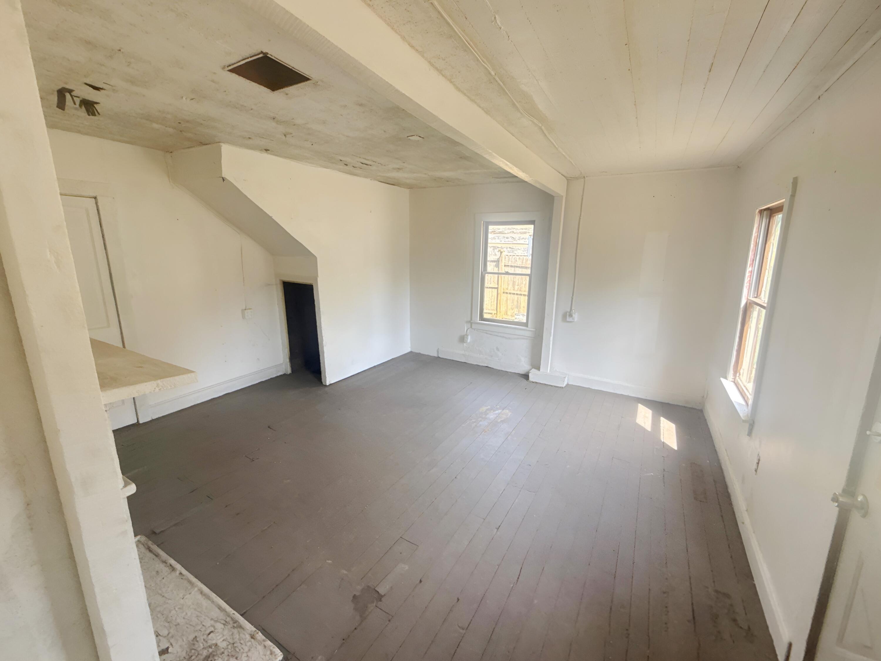 2015 Old Main Street Property Photo 9