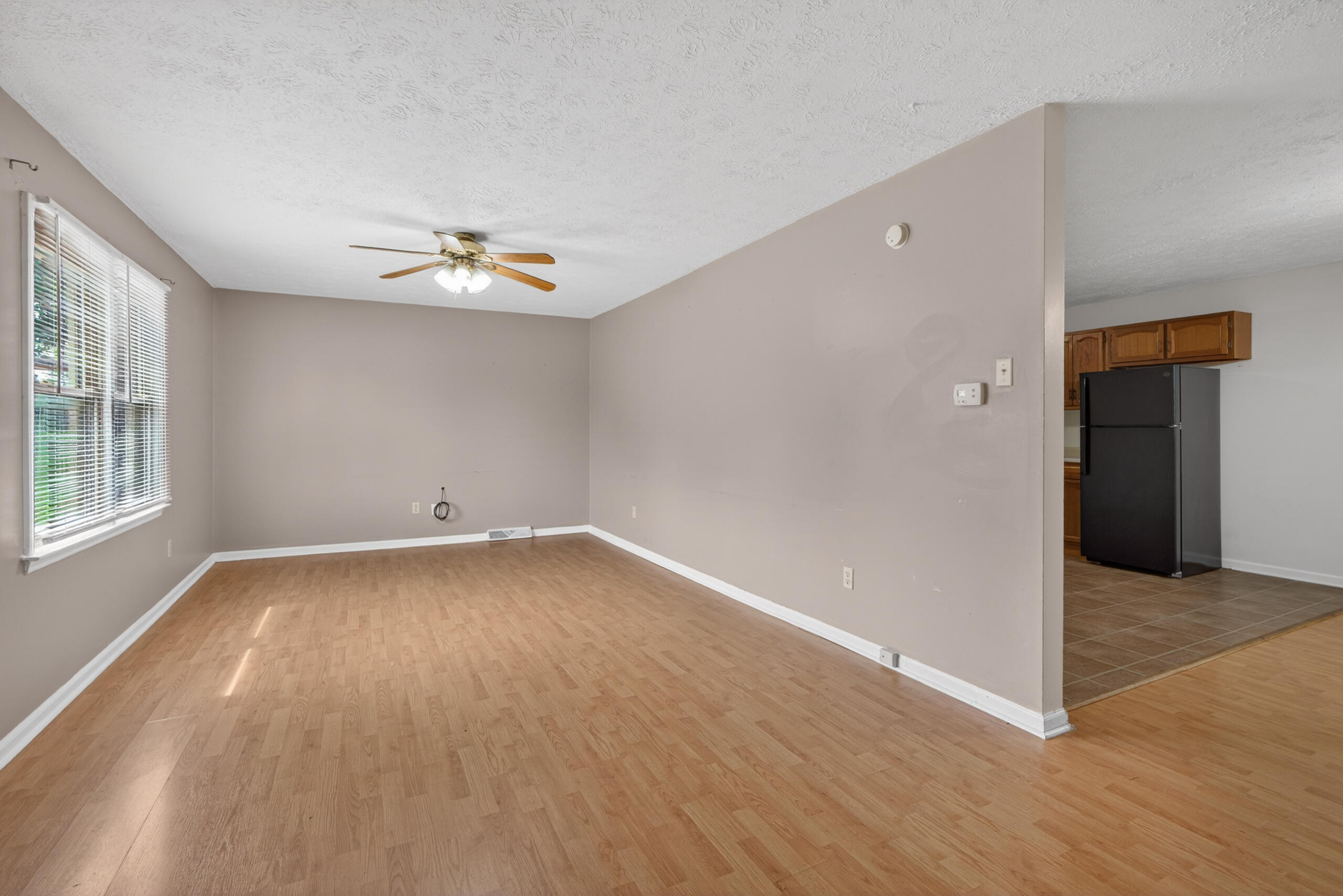 222 Martin Drive Property Photo 7