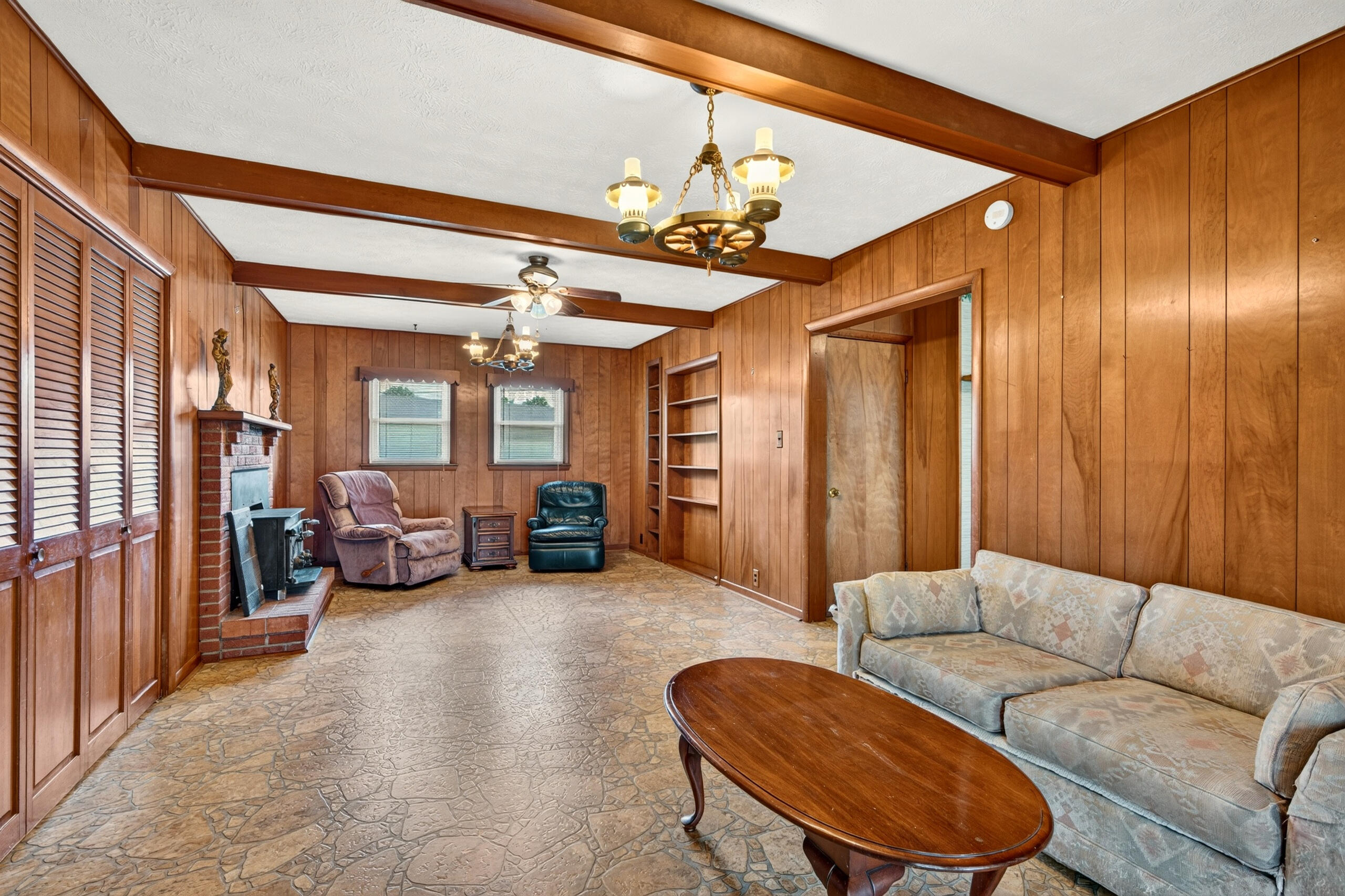 101 Herron Drive Property Photo 4